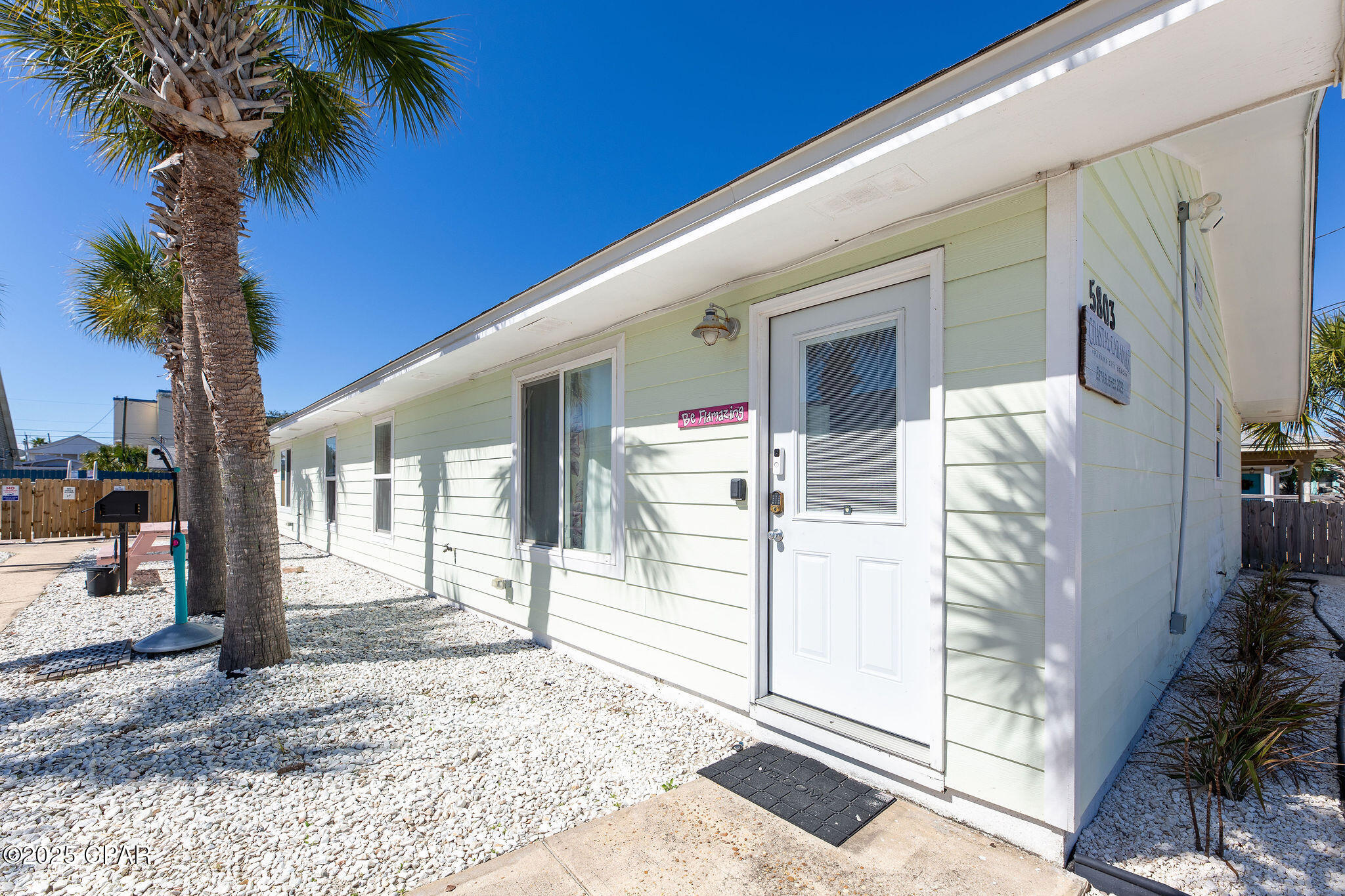 Image 13 For 5801&5803 Pinetree Avenue A, B, C &