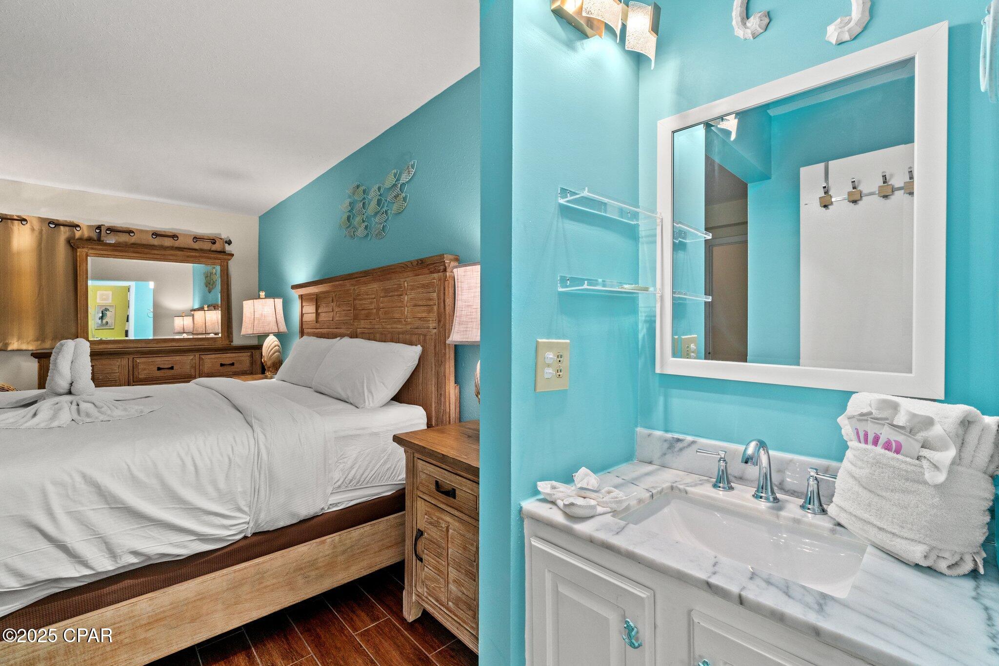 8743 Thomas Drive #731, Panama City, Florida image 4