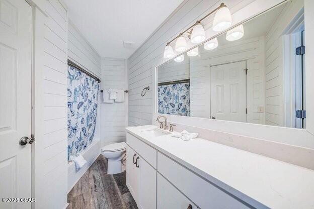 Image 13 For 8610 Surf 307 Drive 307