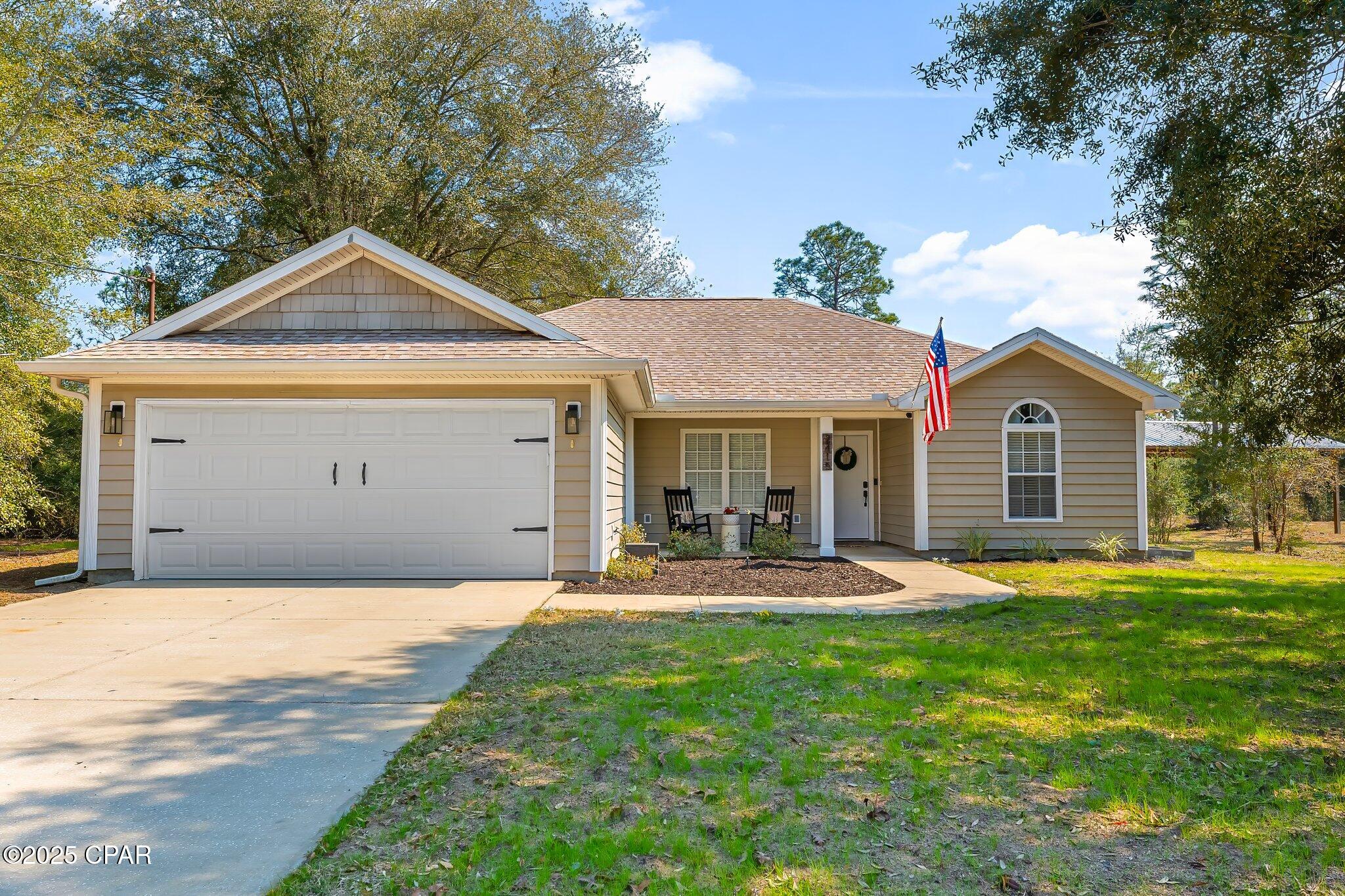 2415 Aquarius Drive, Chipley, Florida image 2