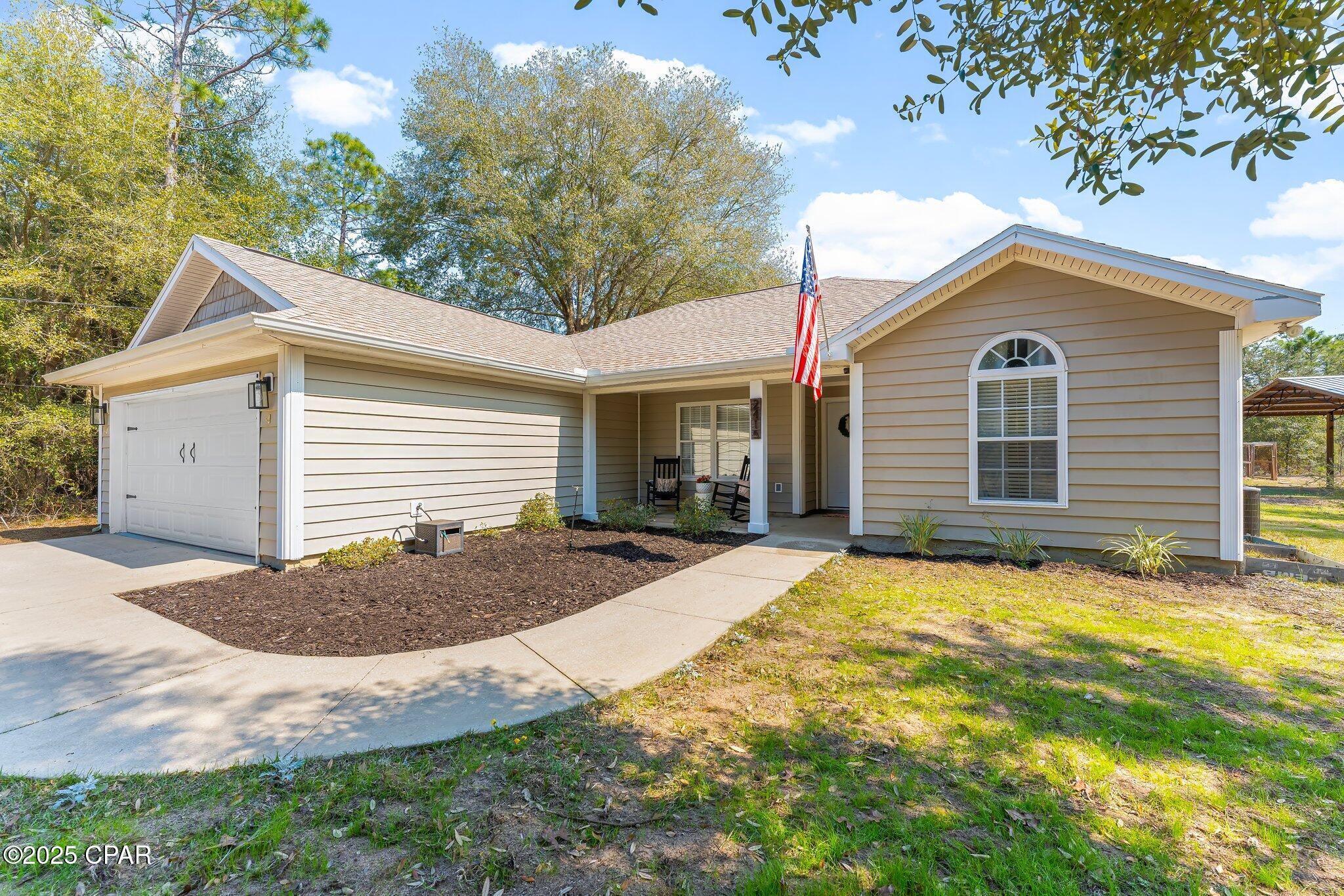 2415 Aquarius Drive, Chipley, Florida image 3