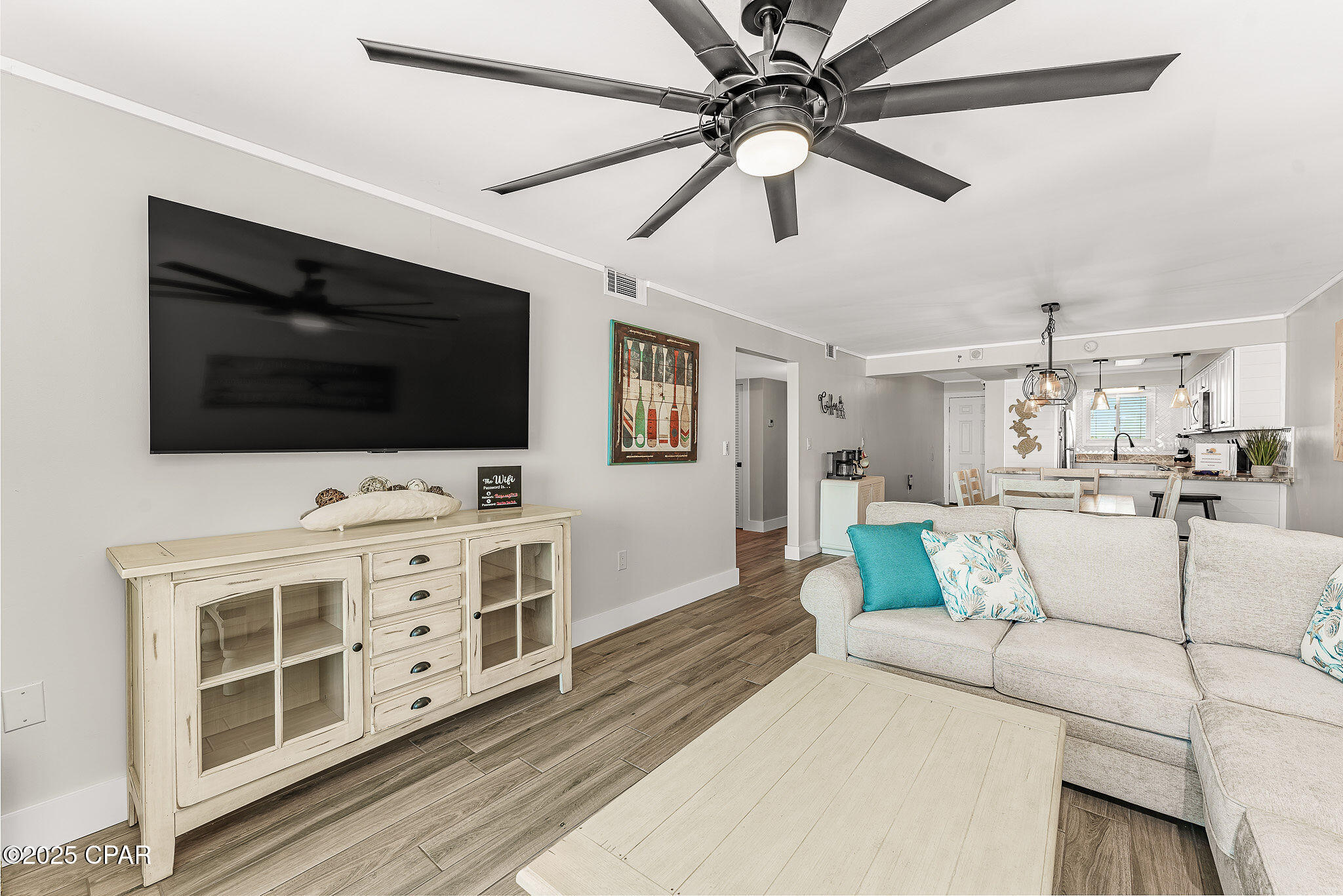 5801 Thomas Drive #410, Panama City, Florida image 4