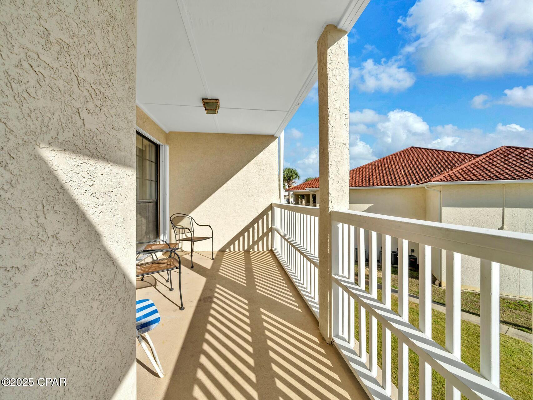 Image 13 For 17462 Front Beach Road 54205