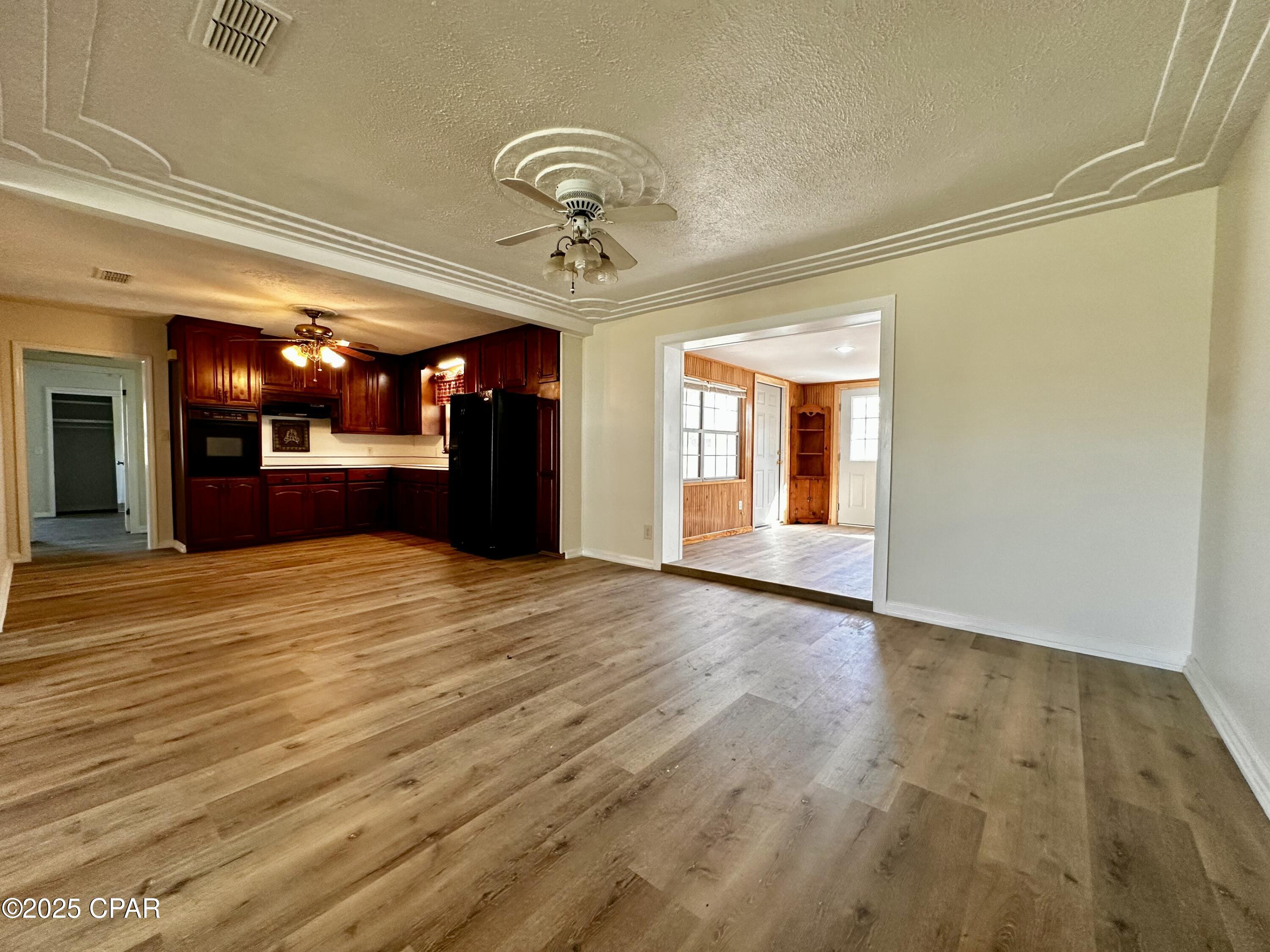 2709 Levy Street, Cottondale, Florida image 9