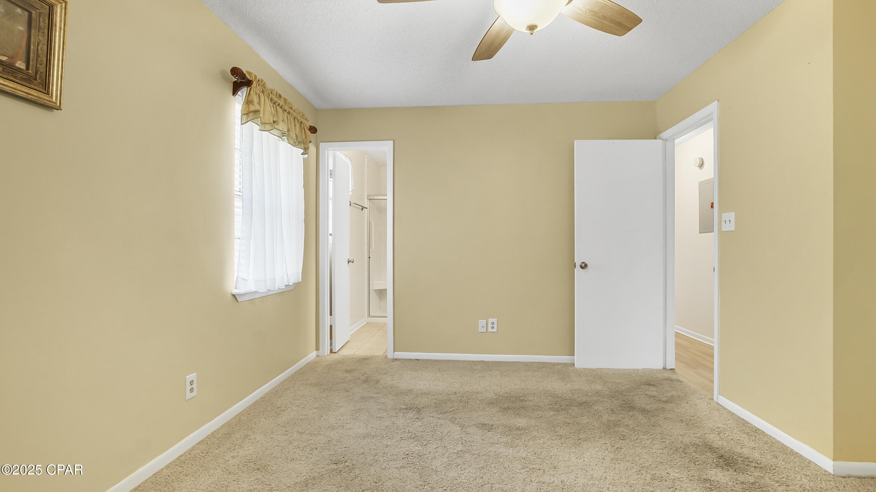 Image 13 For 114 Jeanette Avenue