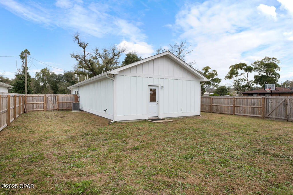 Image 43 For 2101 8th Street