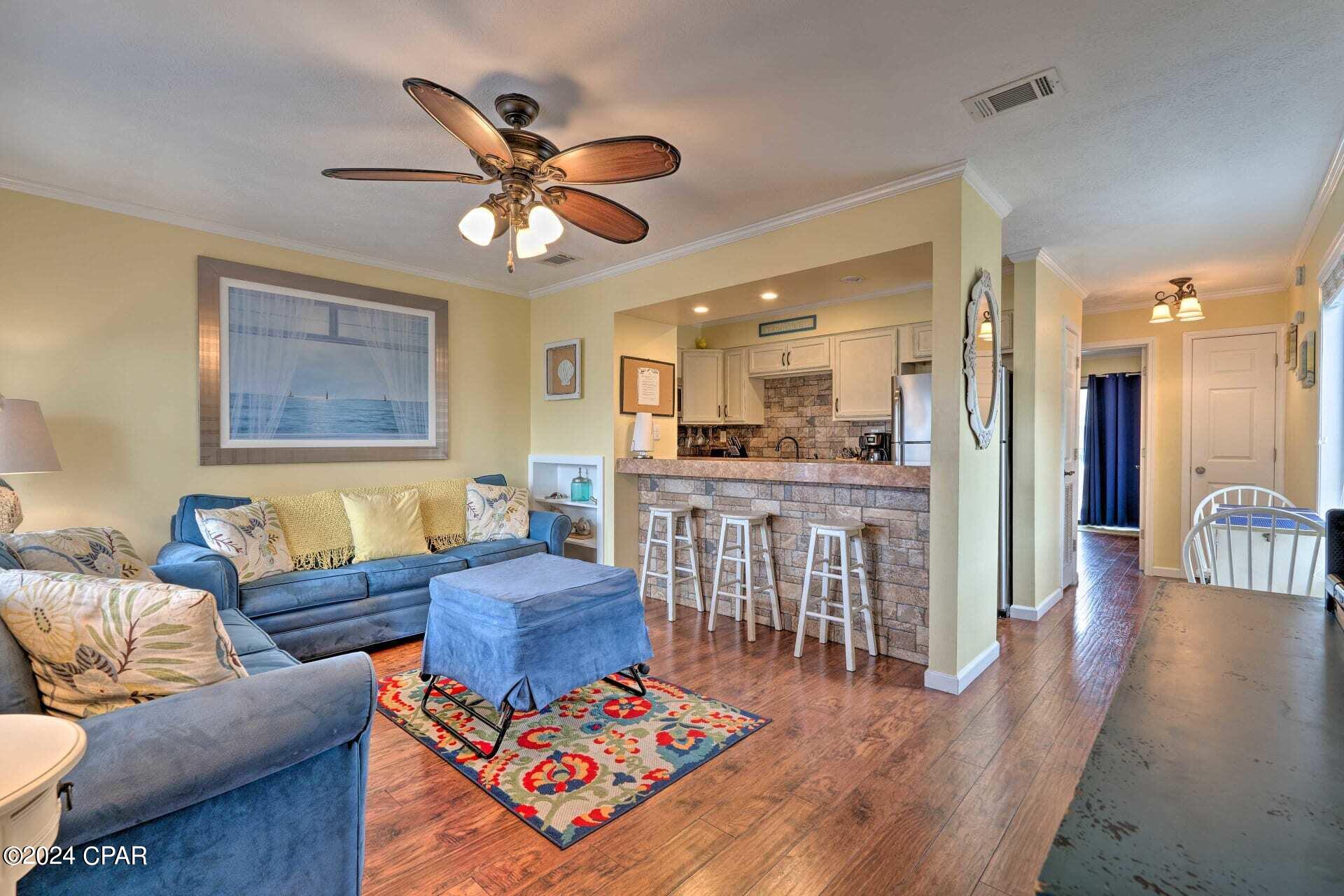 Image 3 For 6829 Thomas Drive 405
