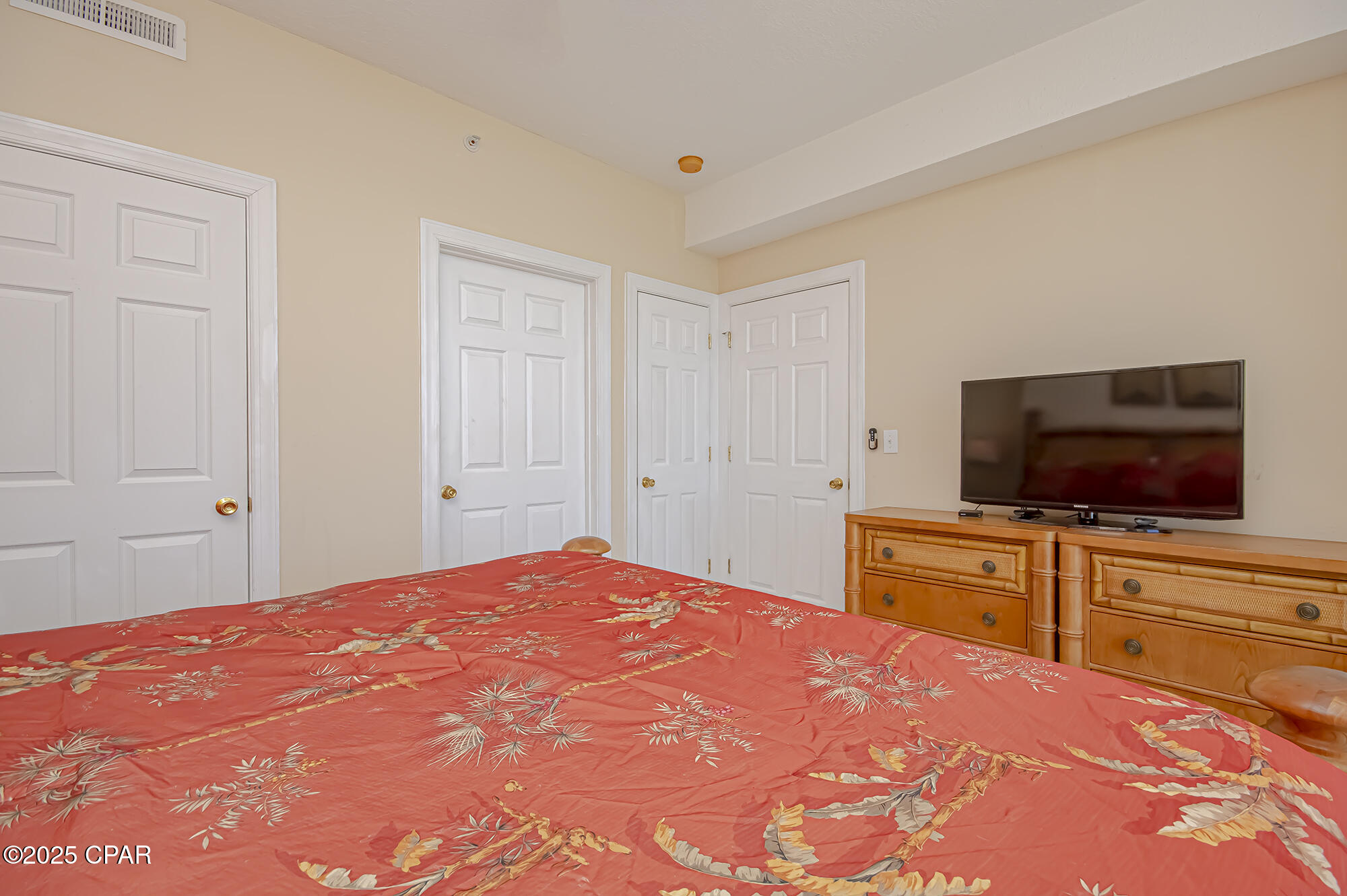 Image 12 For 17545 Front Beach Road 1805