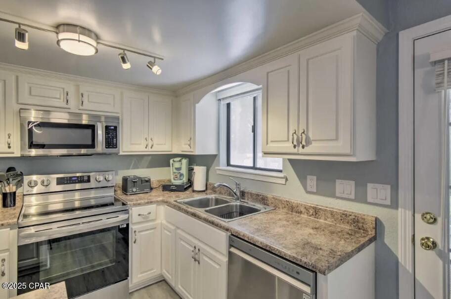129 Robin Lane, Panama City Beach, Florida image 11