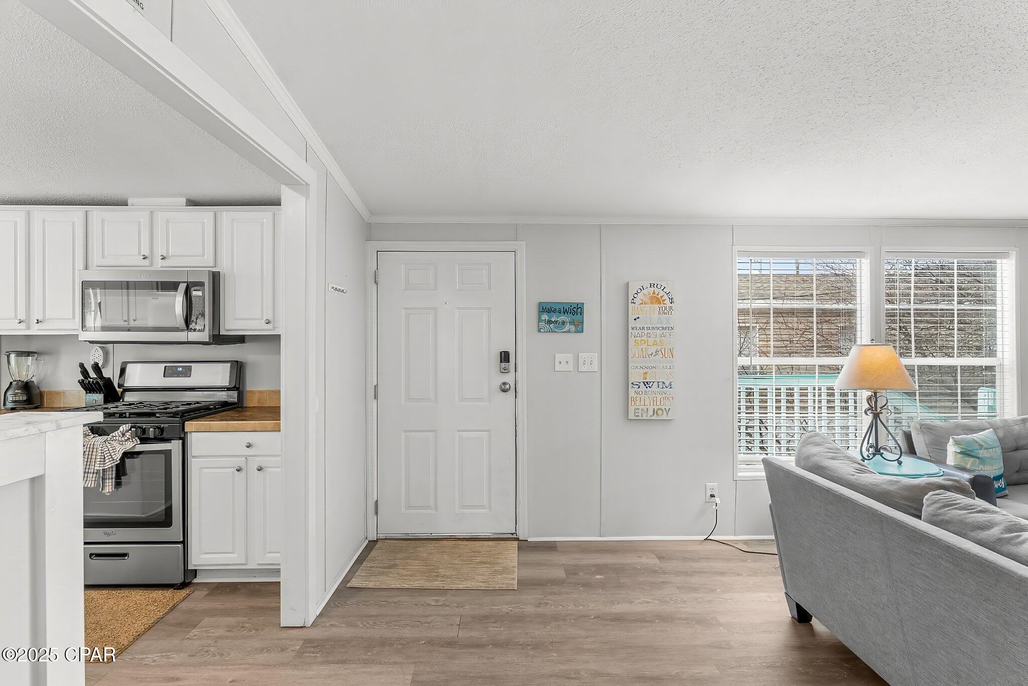 Image 5 For 212 16th Street