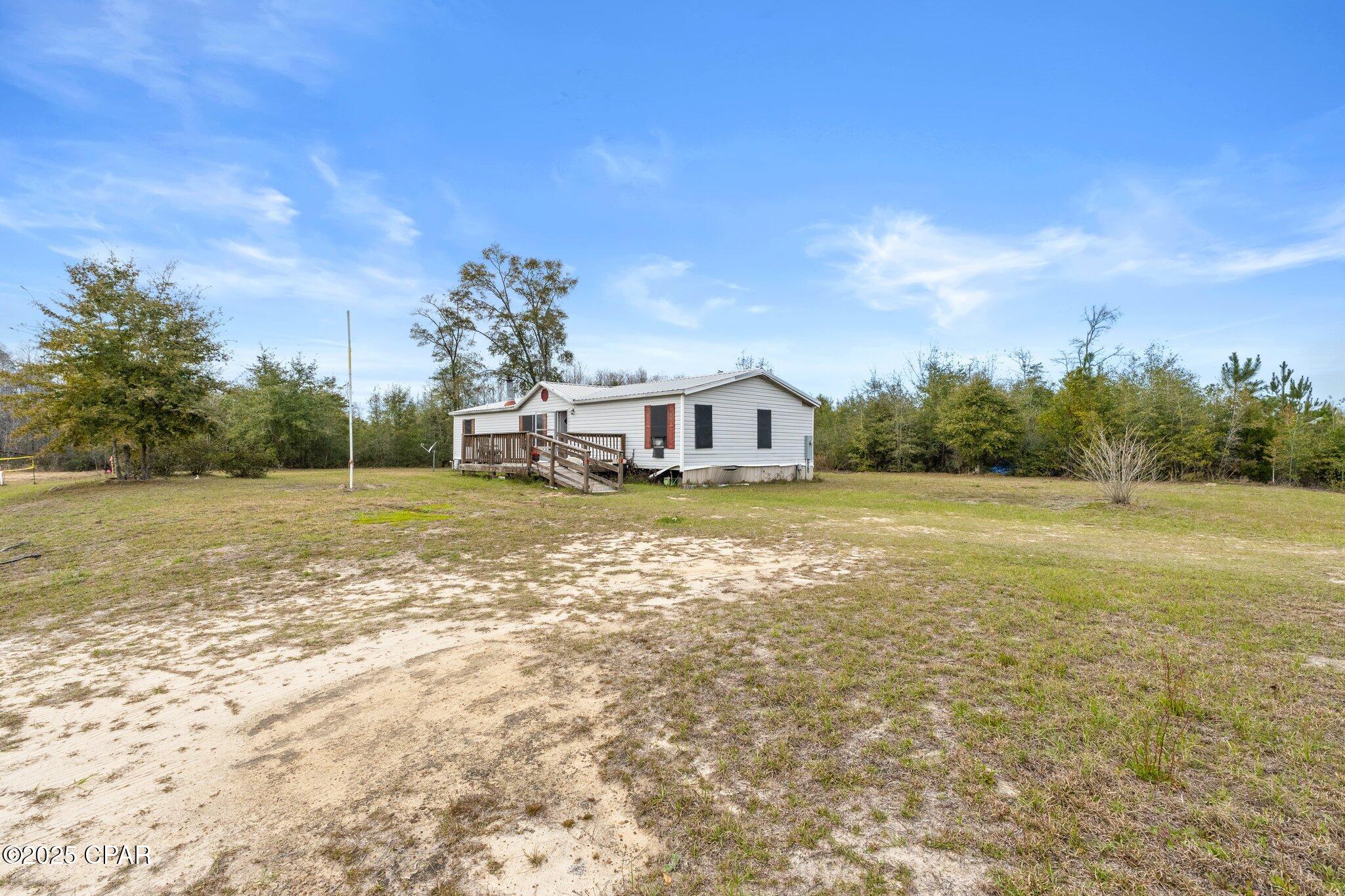 1811 Quail Roost Drive, Cottondale, Florida image 1