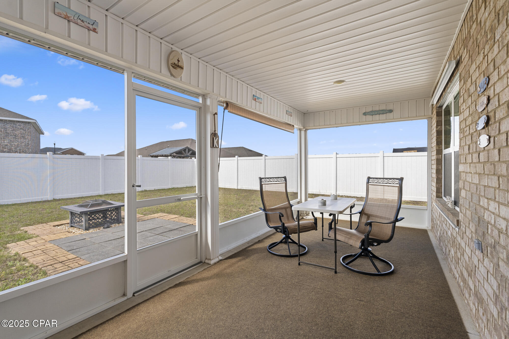 110 Spikes Circle, Southport, Florida image 18