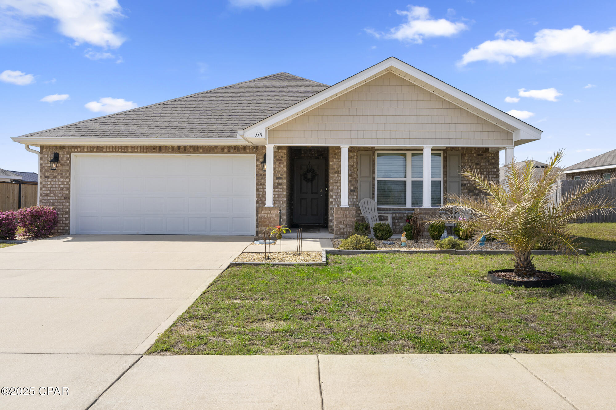 110 Spikes Circle, Southport, Florida image 2