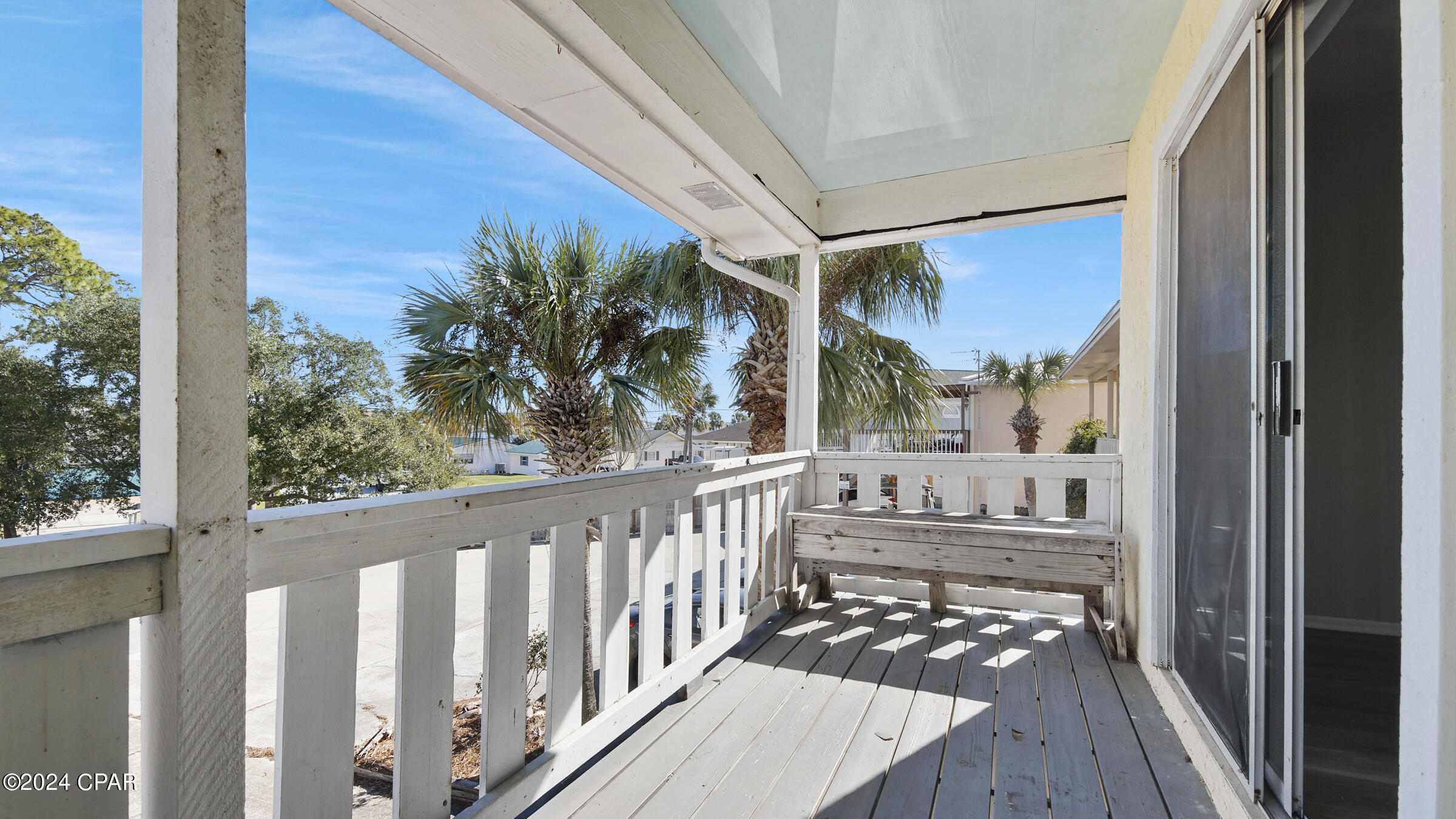 Image 8 For 6211 Lagoon Drive A