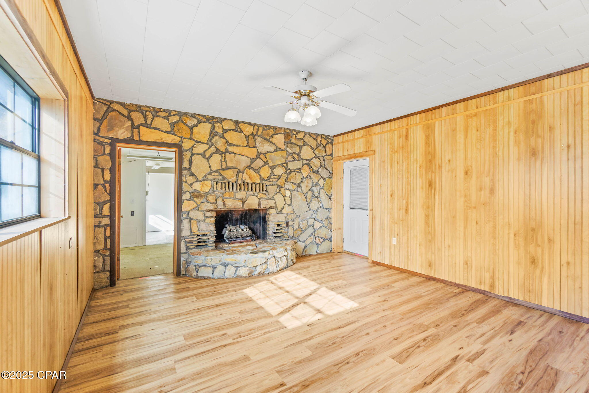 Image 9 For 1370 Jackson Avenue