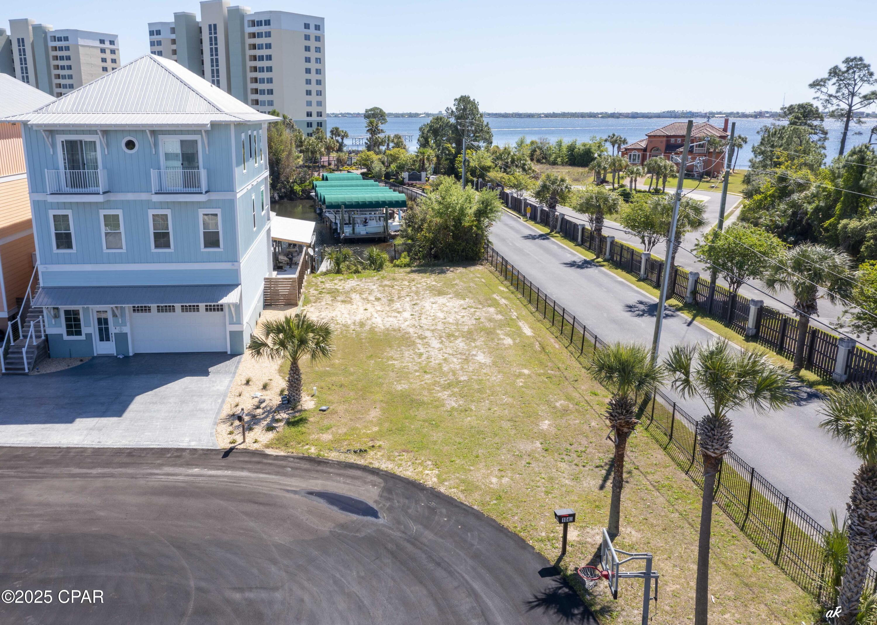 Image 2 For 1041 Lighthouse Lagoon Court