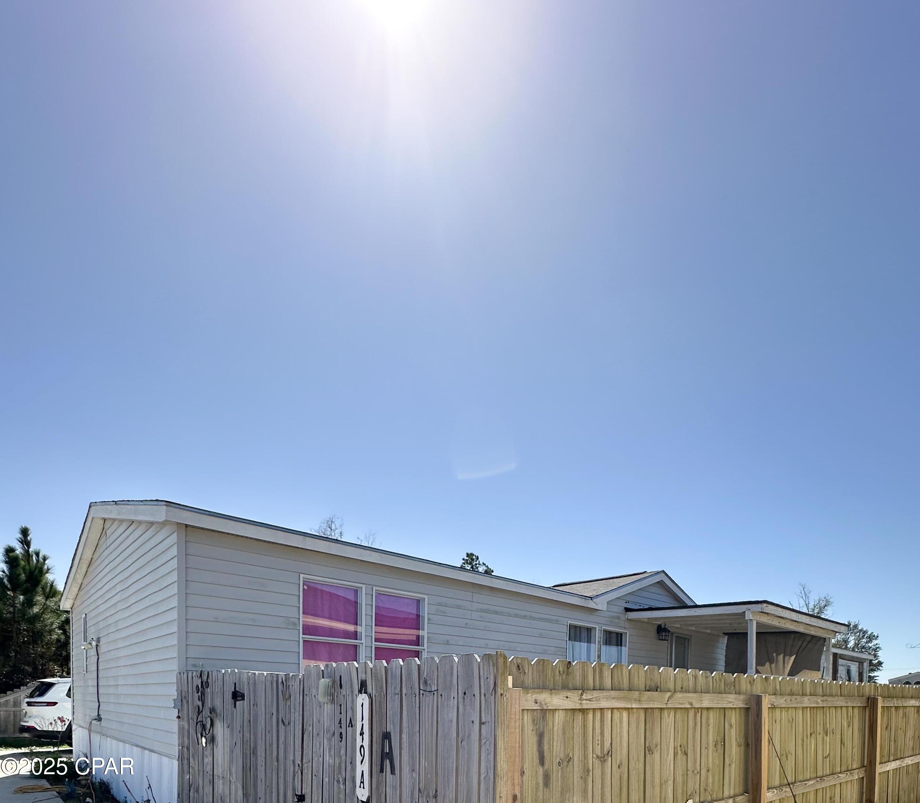 Image 3 For 149 Seneca Avenue A & B