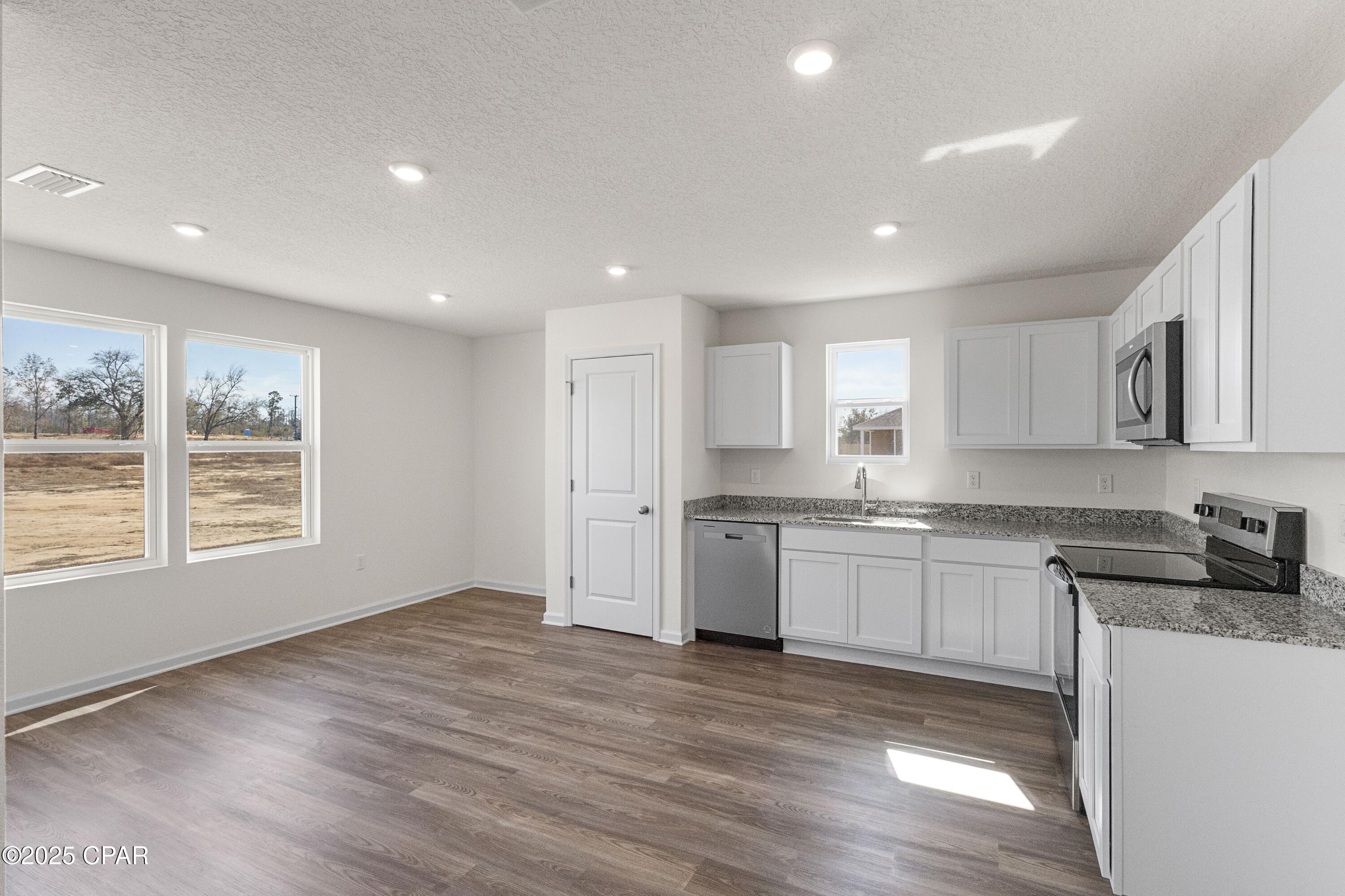 3325 Norton Court, Chipley, Florida image 5