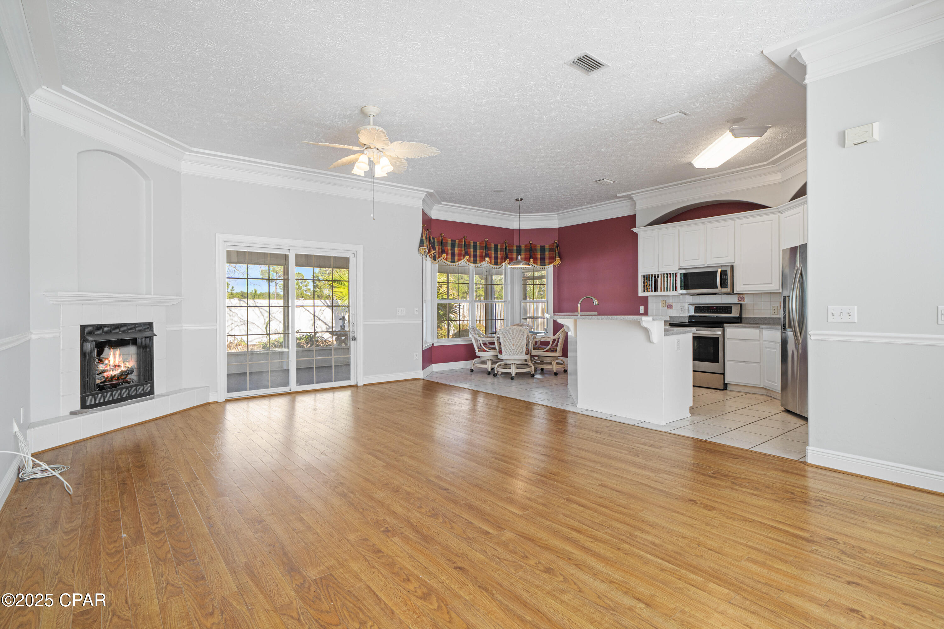 Image 6 For 104 Beachwood Drive