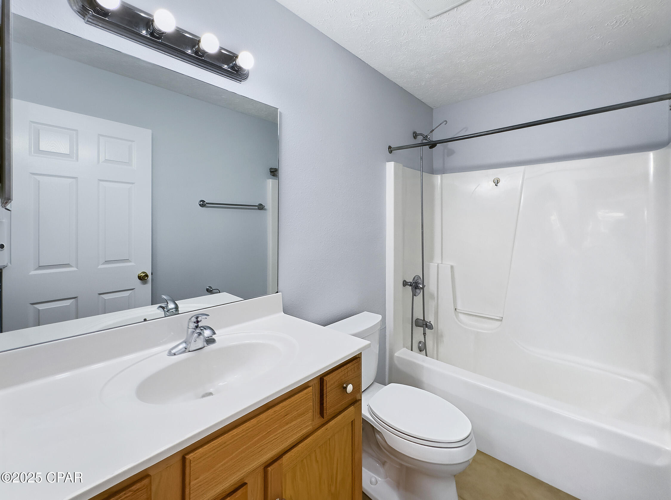 Listing photo id 18 for 5112 Kendrick Street