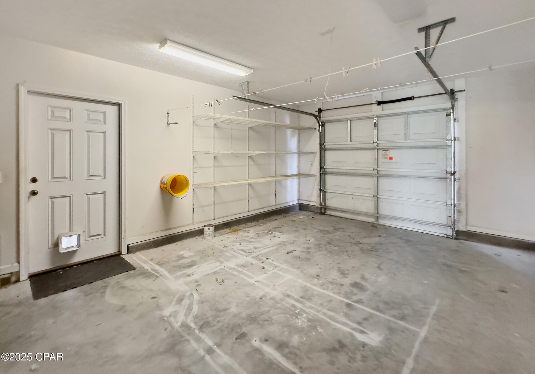 Listing photo id 22 for 5112 Kendrick Street