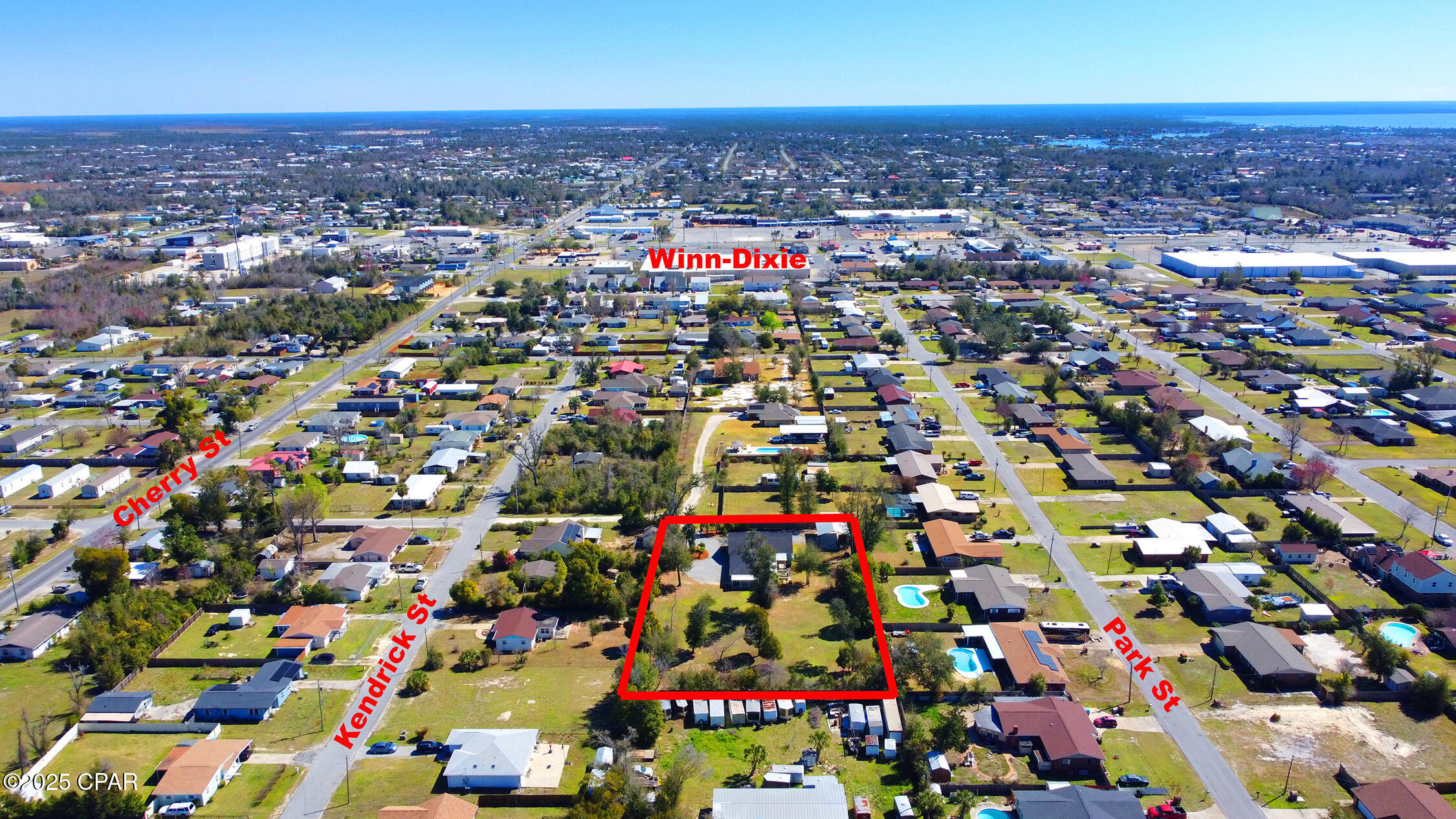 Listing photo id 28 for 5112 Kendrick Street