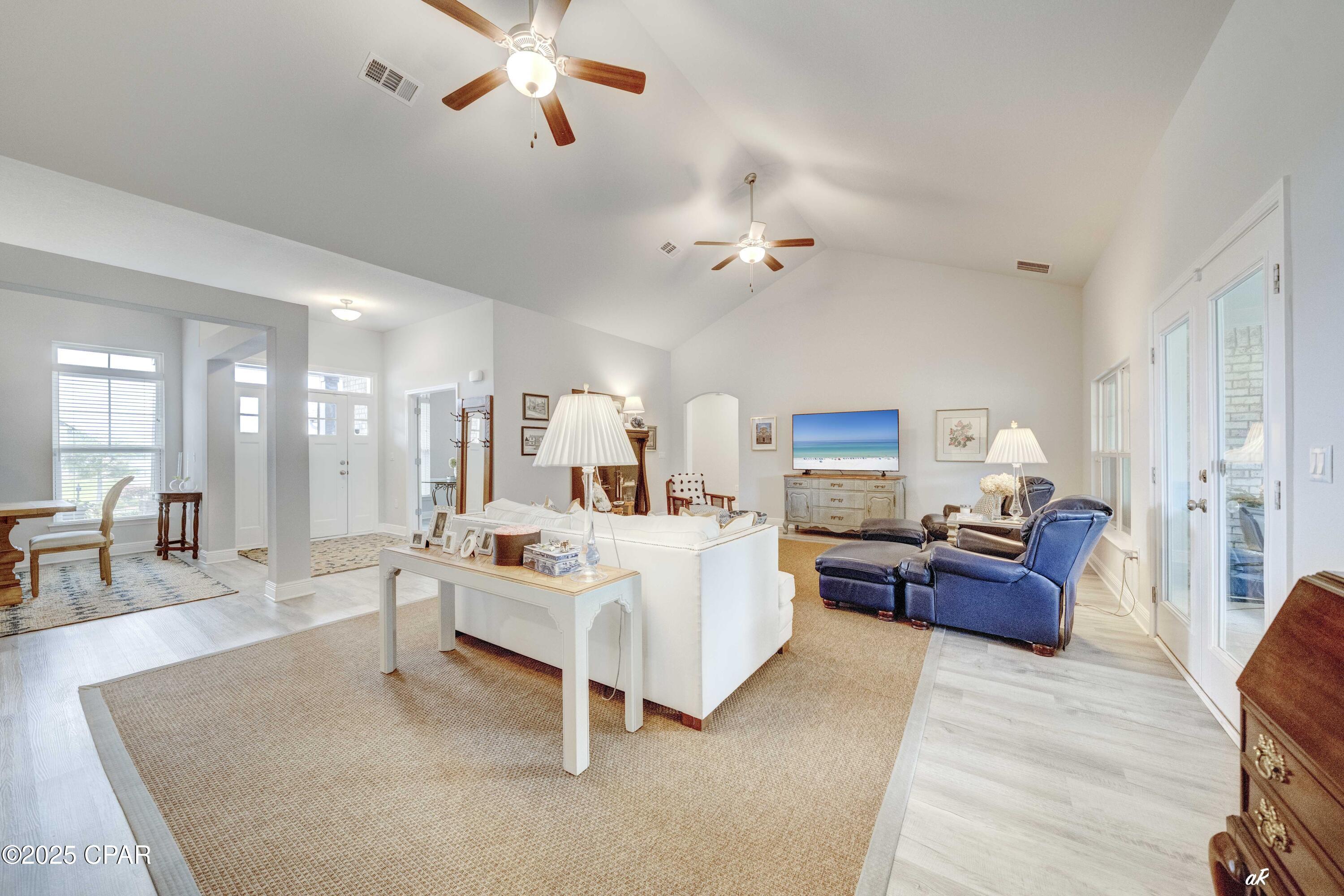 Image 9 For 160 Lake Merial Boulevard