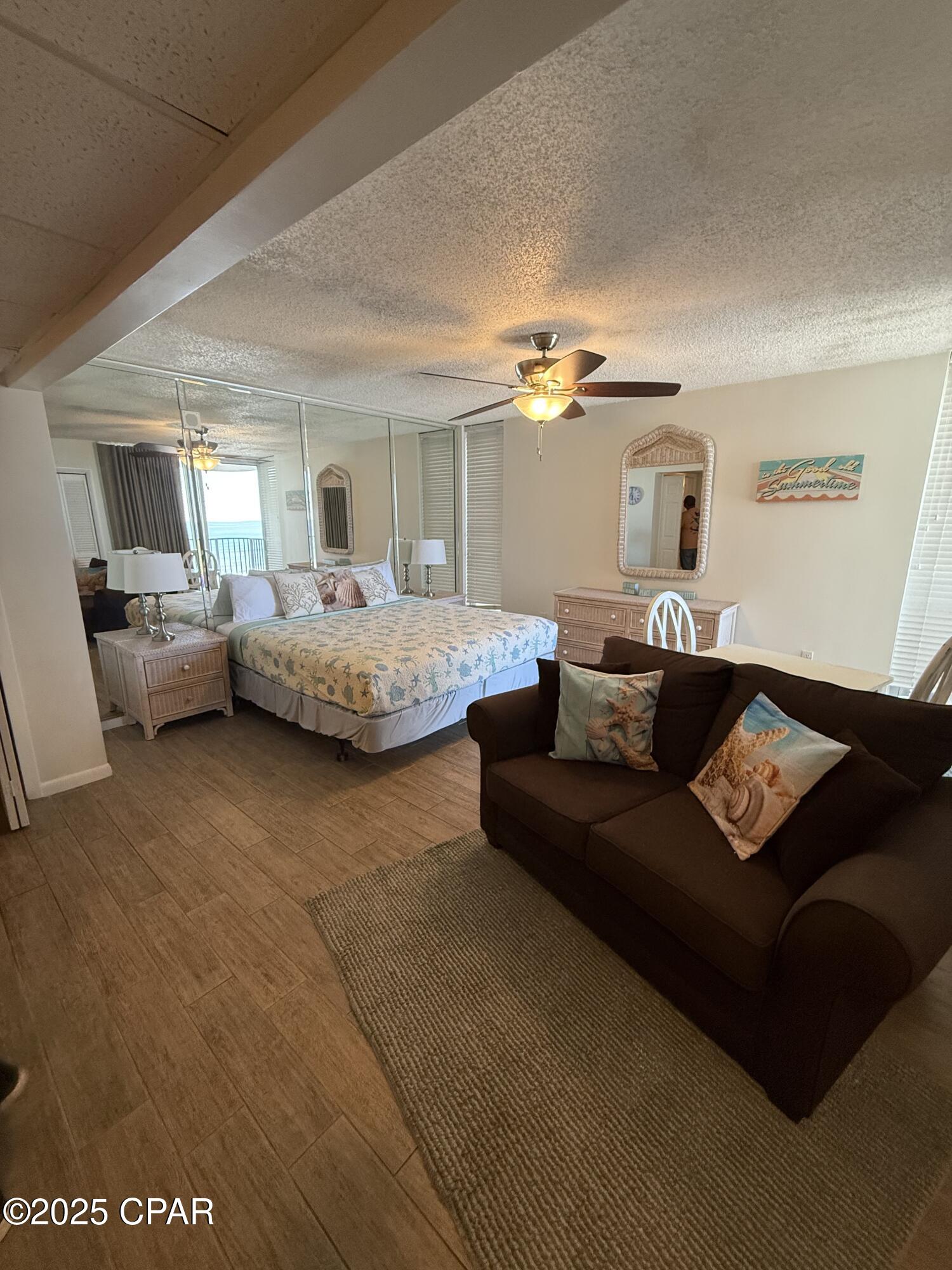 Image 2 For 10509 Front Beach Road 500e