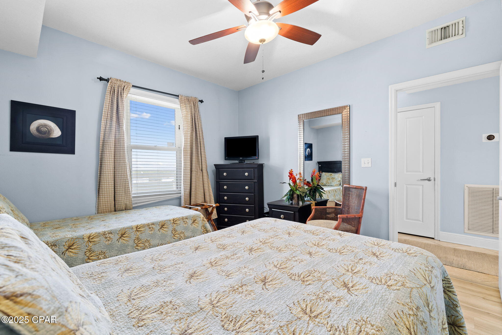 Image 26 For 17757 Front Beach Road 1601