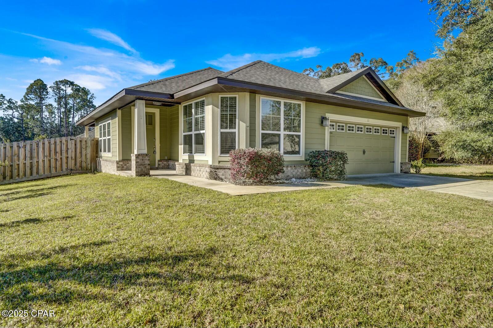 11 Sawyer Court, Freeport, Florida image 1