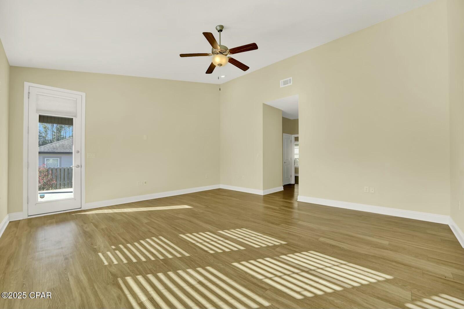 11 Sawyer Court, Freeport, Florida image 3
