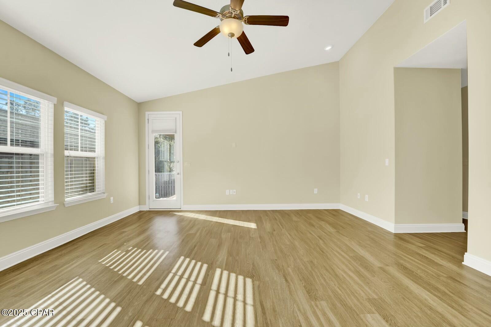 11 Sawyer Court, Freeport, Florida image 4