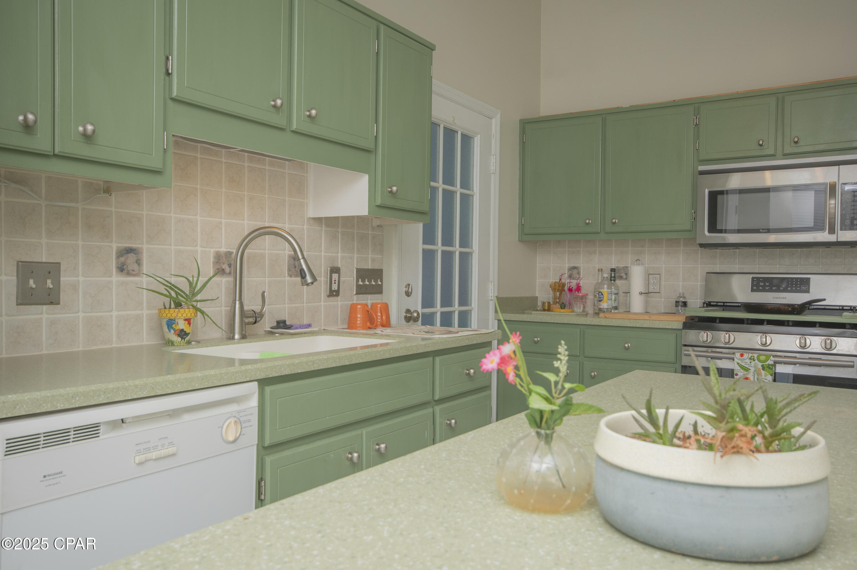 Image 14 For 112 Leeward Way