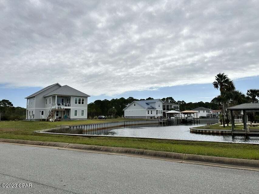 1758 Stanford Road, Gulf Breeze, Florida image 12