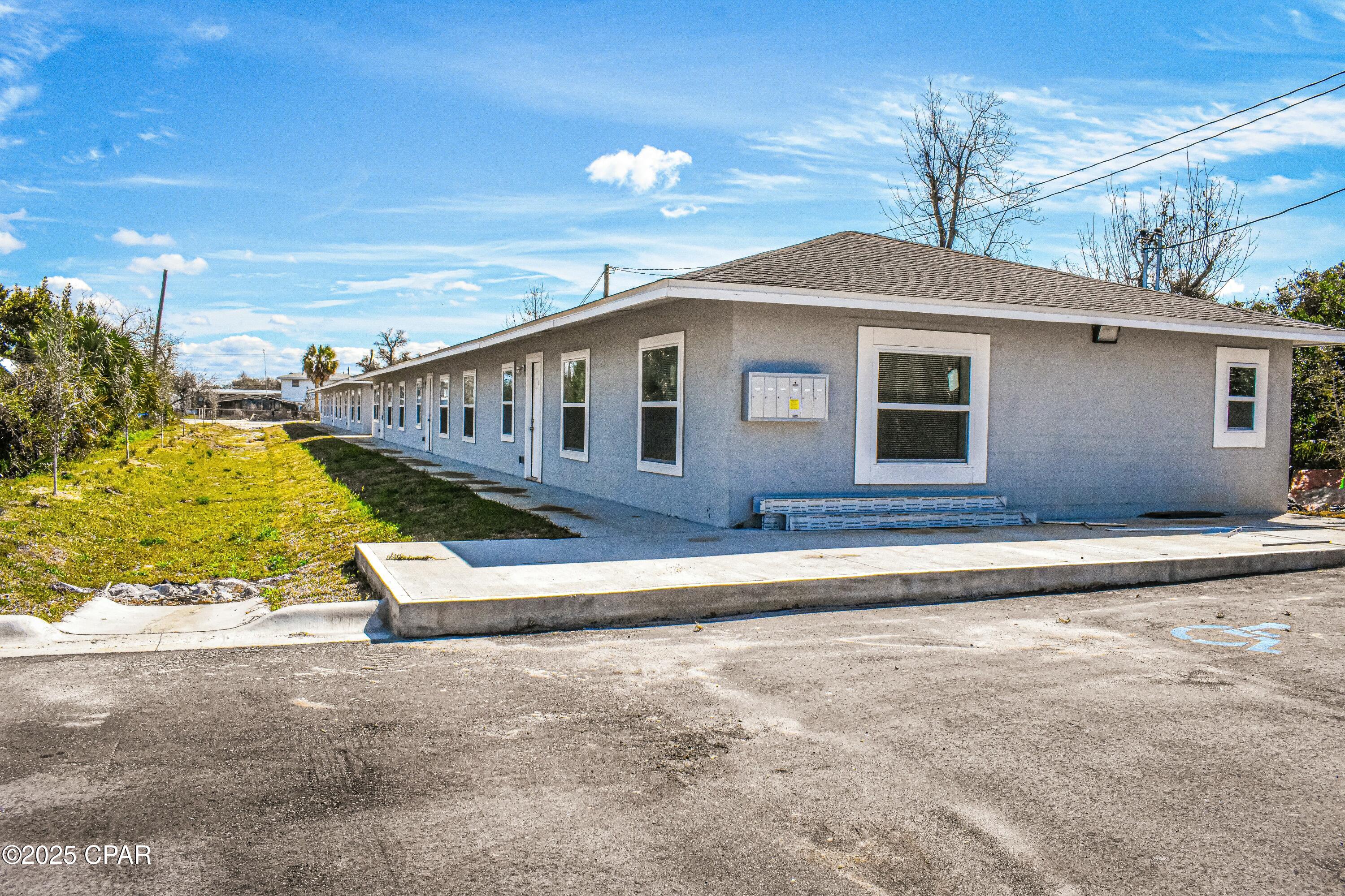 Image 1 For 528 Kraft Avenue 1,2,3,4,5,