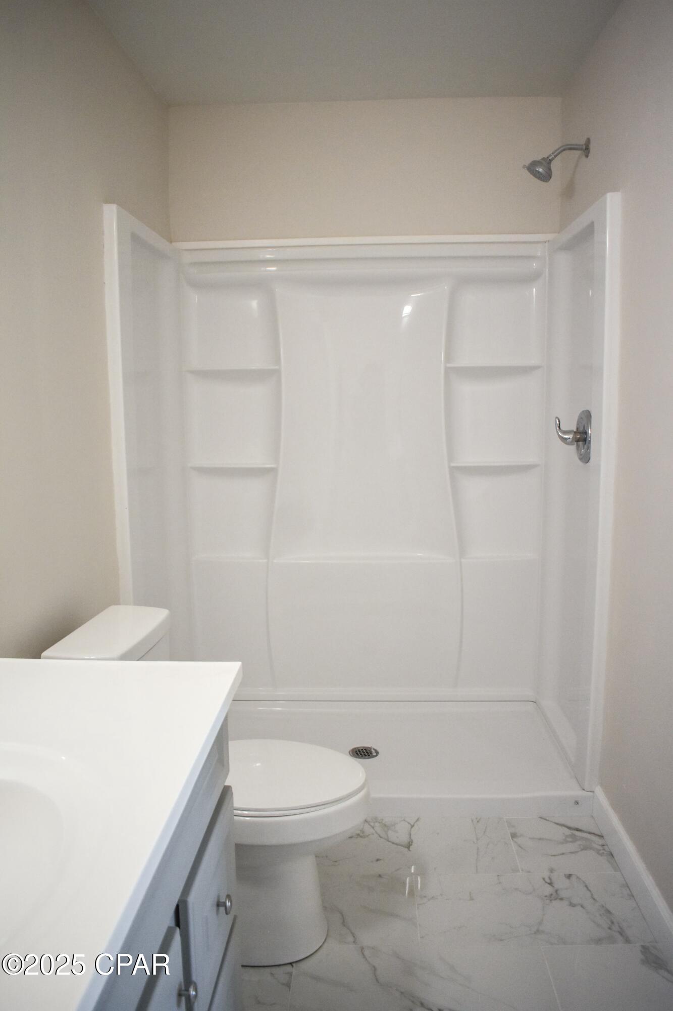 Image 19 For 528 Kraft Avenue 1,2,3,4,5,