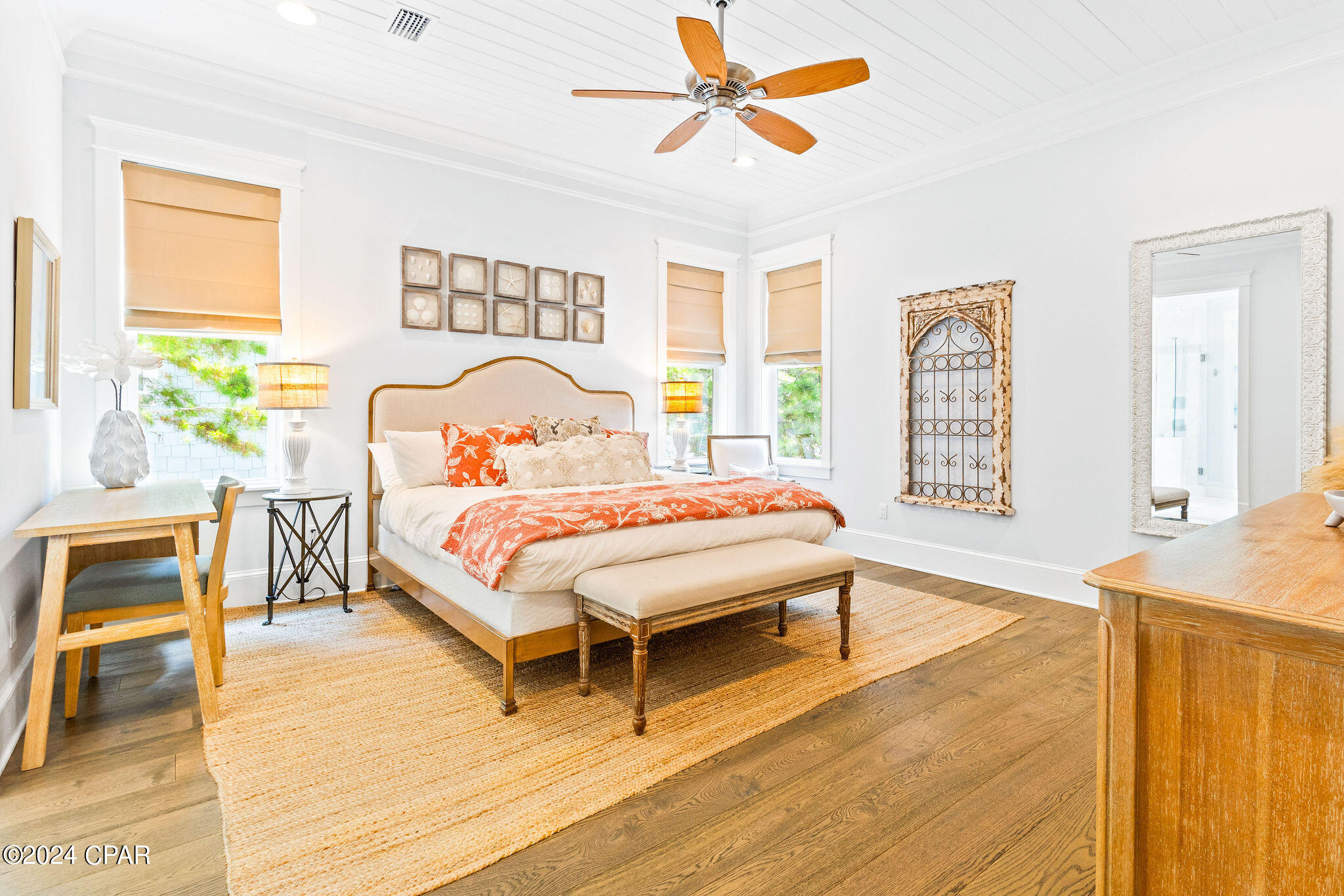Listing photo id 5 for 26 Federal Street