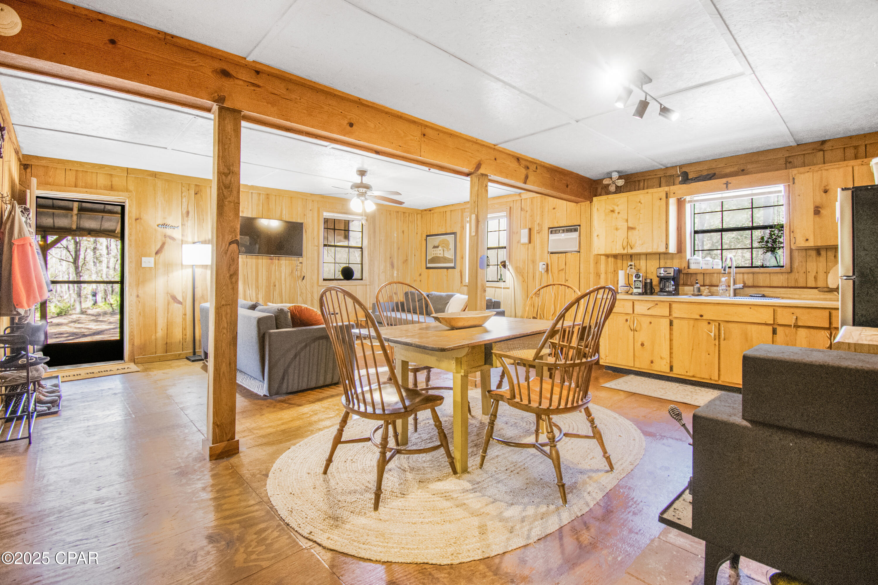 Image 11 For 16570 District Drive