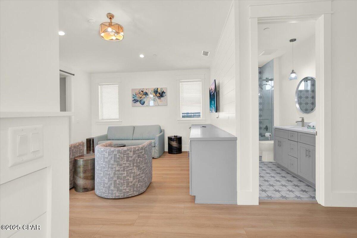 Image 83 For 13401 Oleander Drive