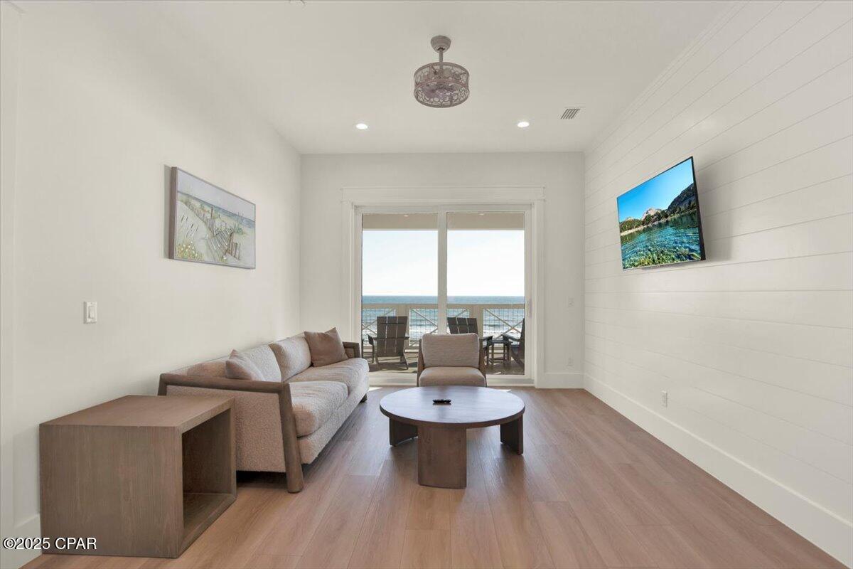 Image 92 For 13401 Oleander Drive