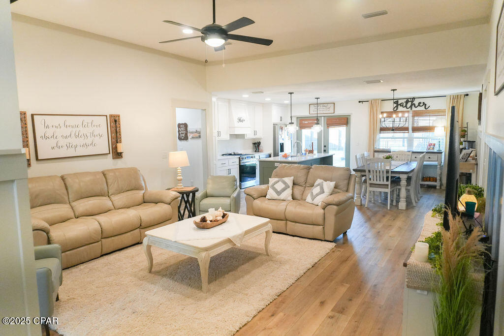 Image 4 For 3807 Heartwood Street