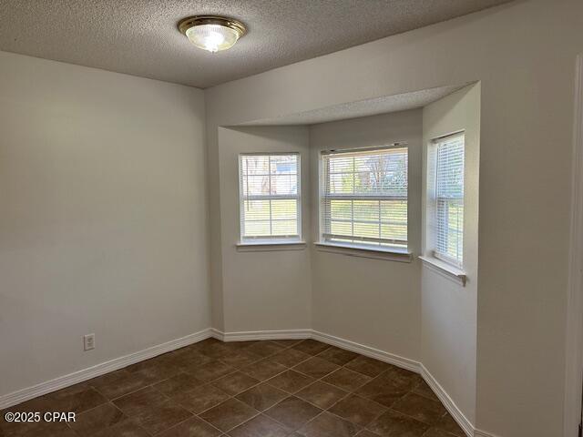 2895 Pansy Avenue, Crestview, Florida image 5