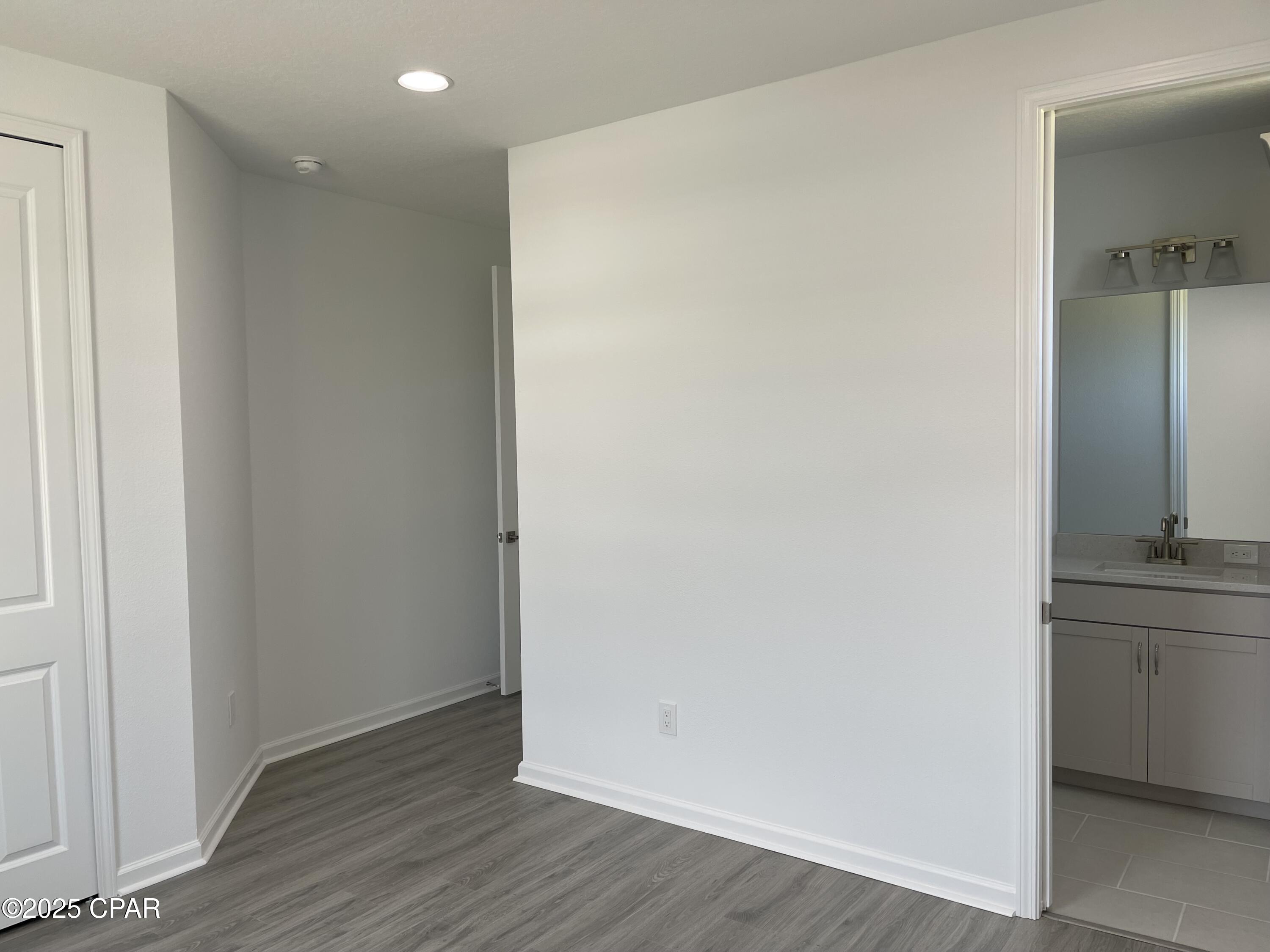 Image 11 For 8409 Compass Rose Court
