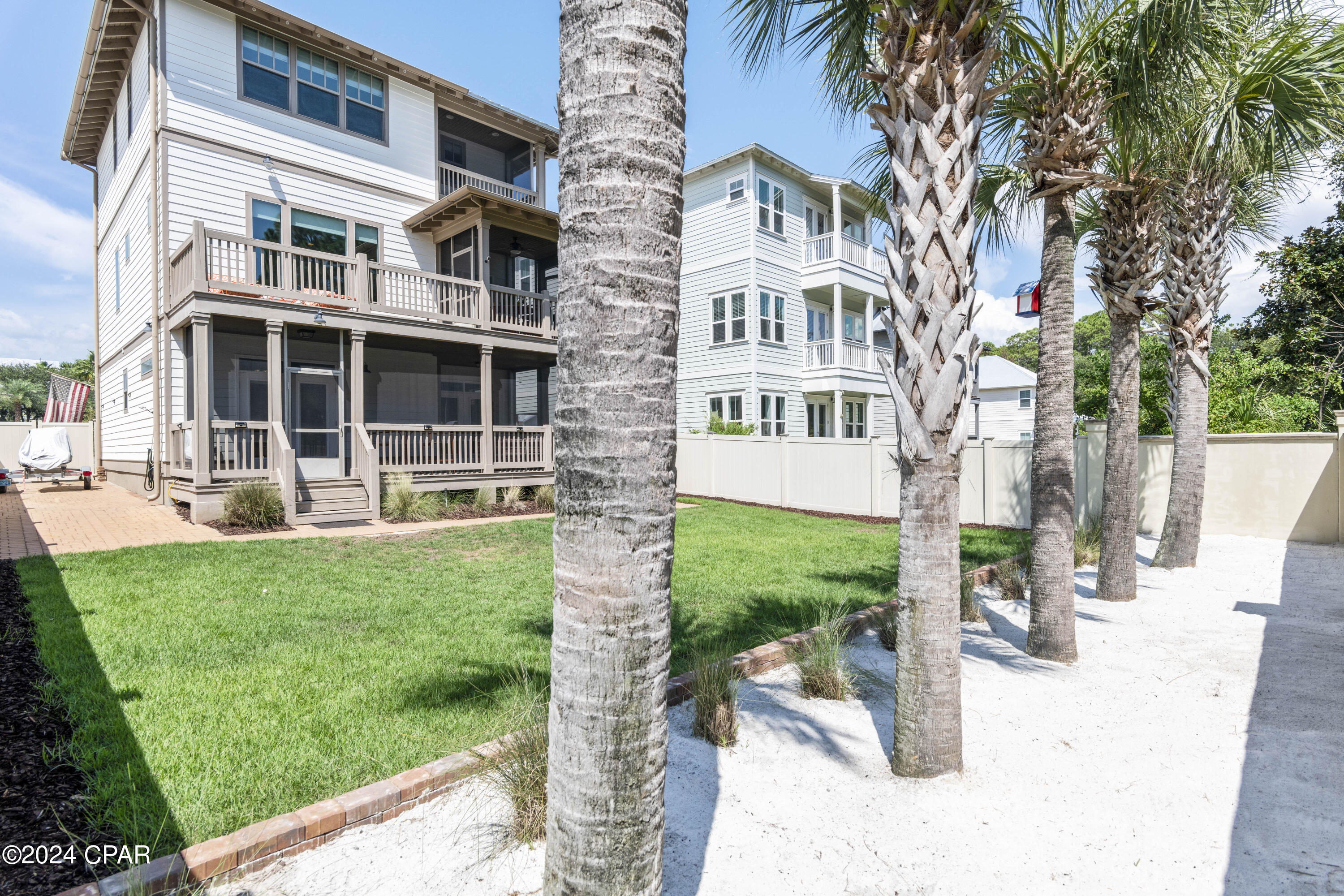 Image 12 For 52 Grande Pointe Drive