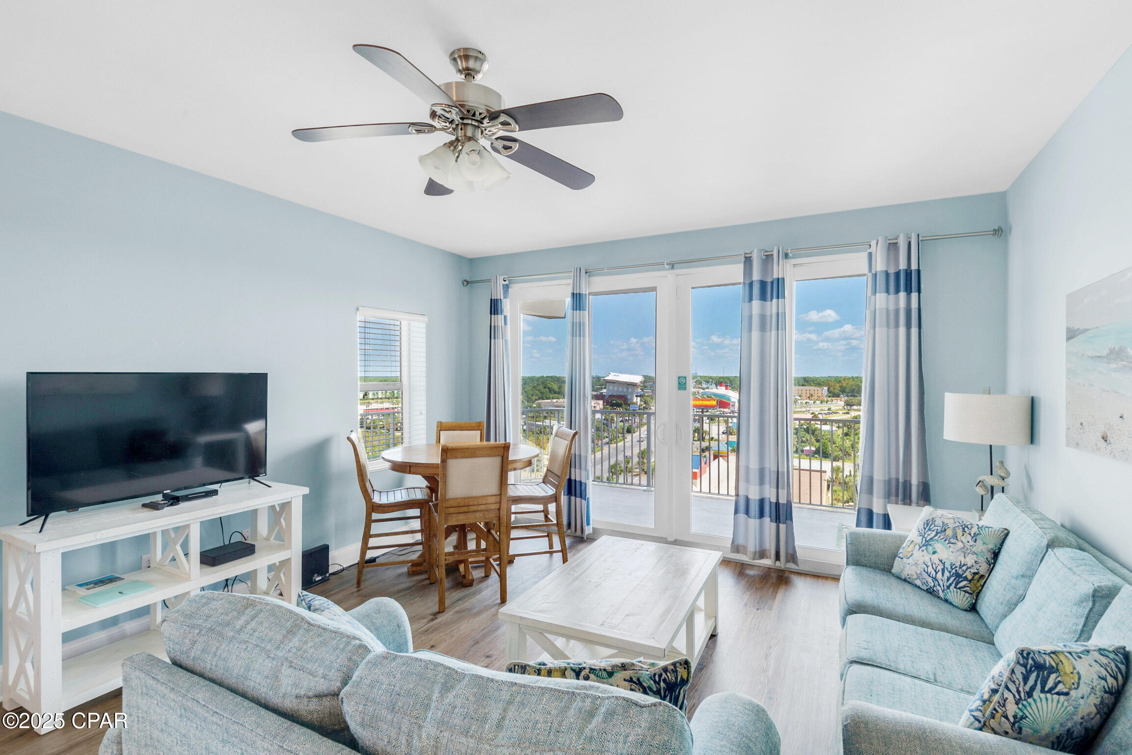 Image 1 For 9902 Thomas Drive 838