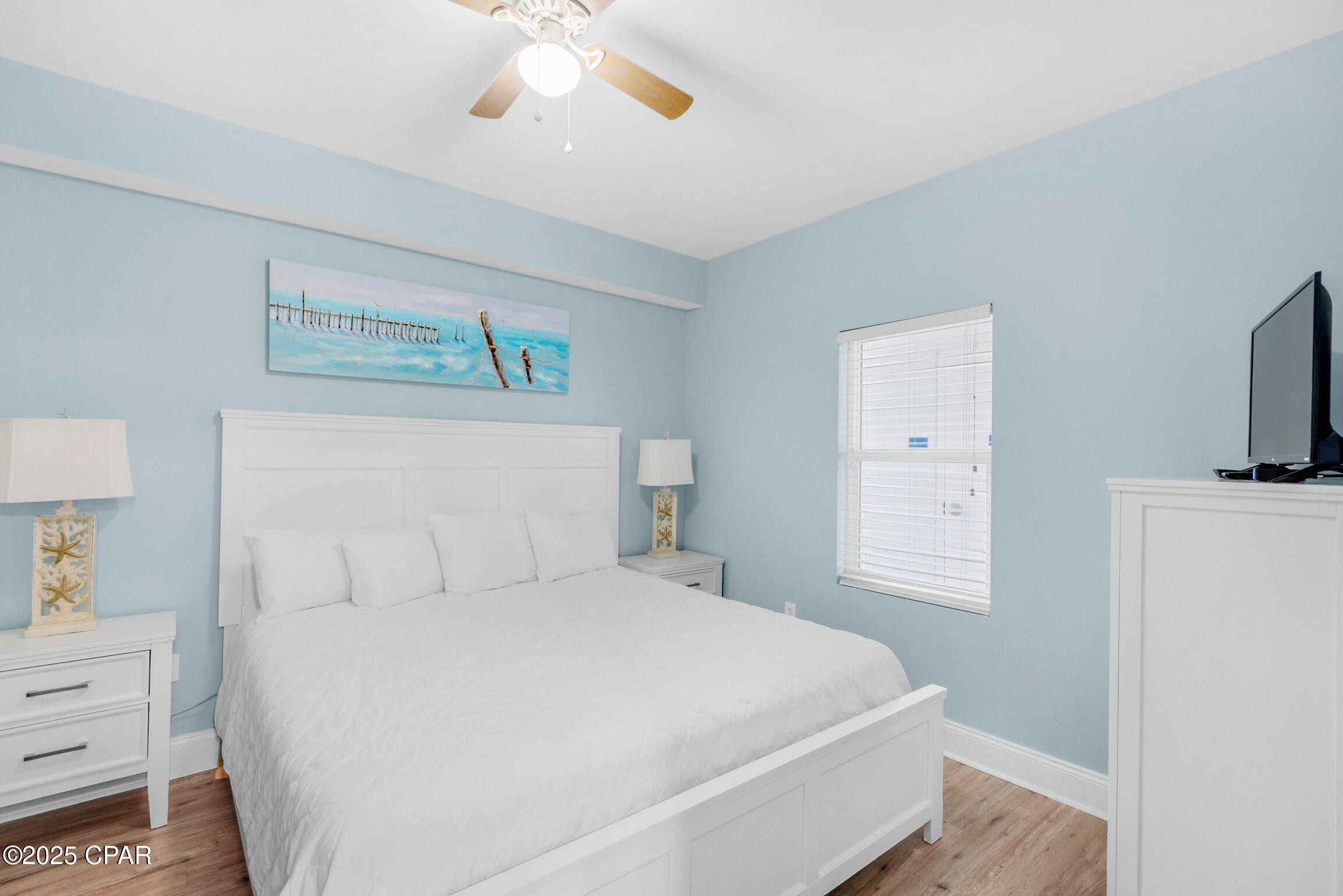 Image 25 For 9902 Thomas Drive 838