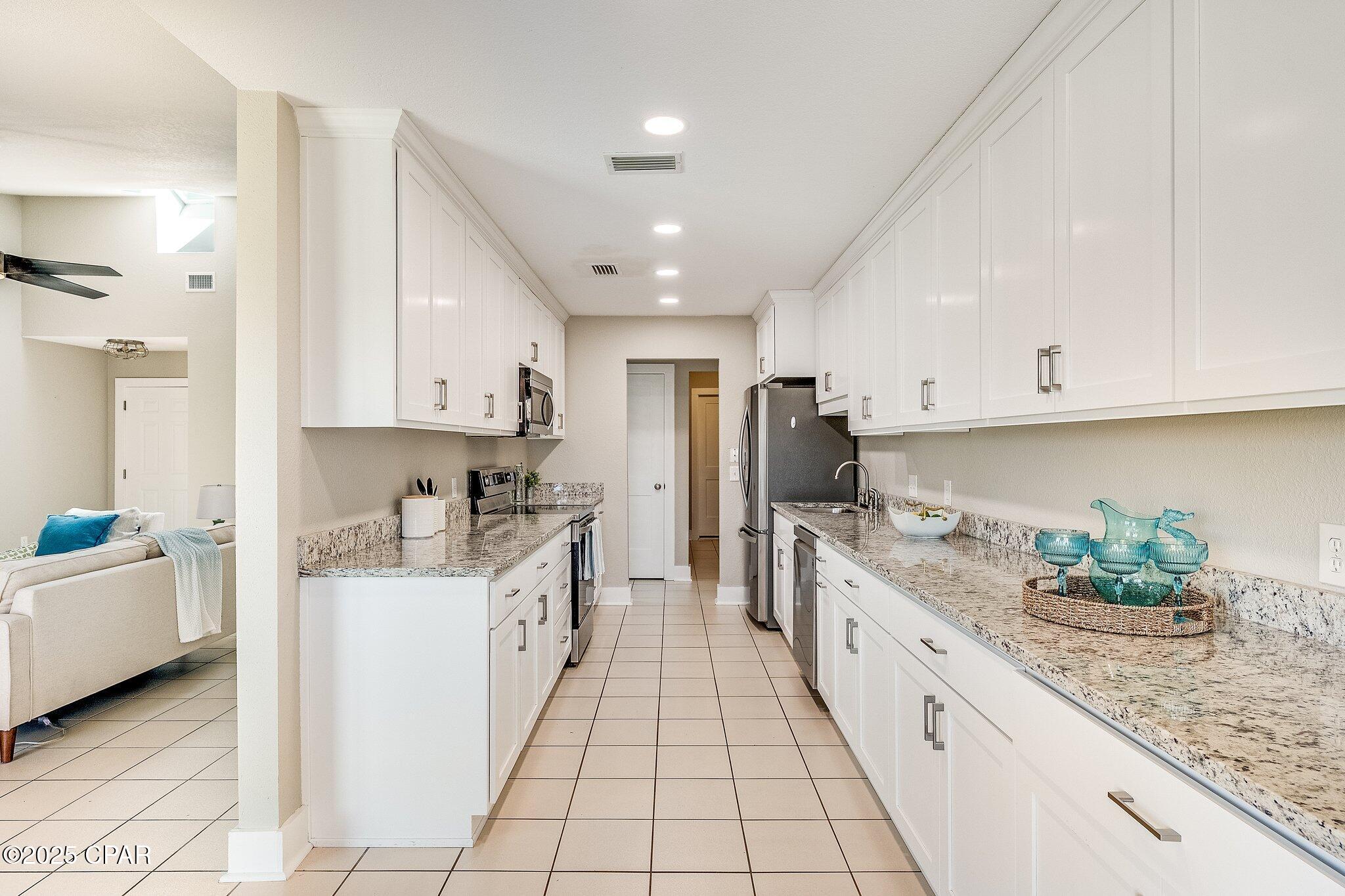 1428 Bluegrass Lane, Lynn Haven, Florida image 15