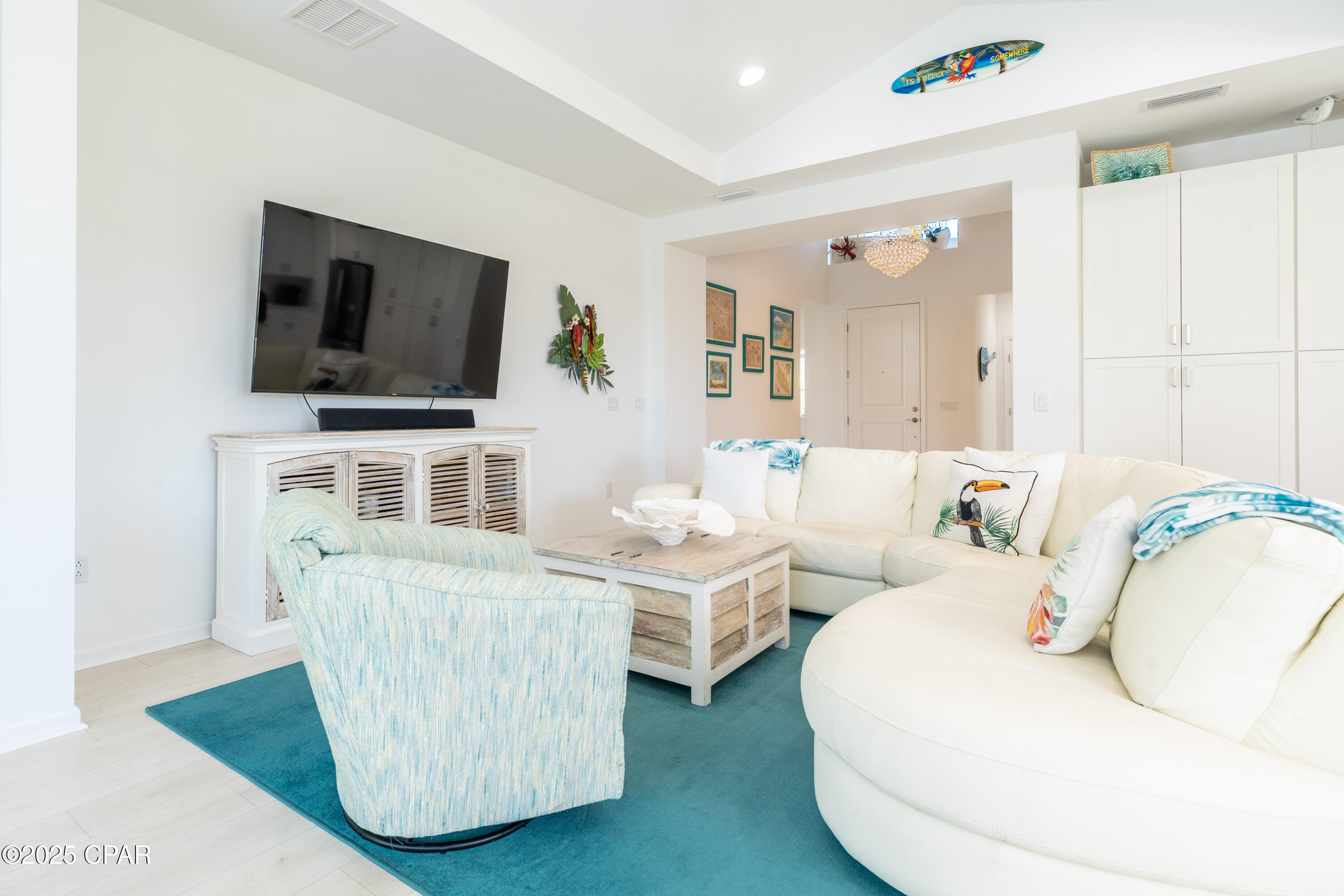 Image 10 For 8406 Island Breeze Avenue