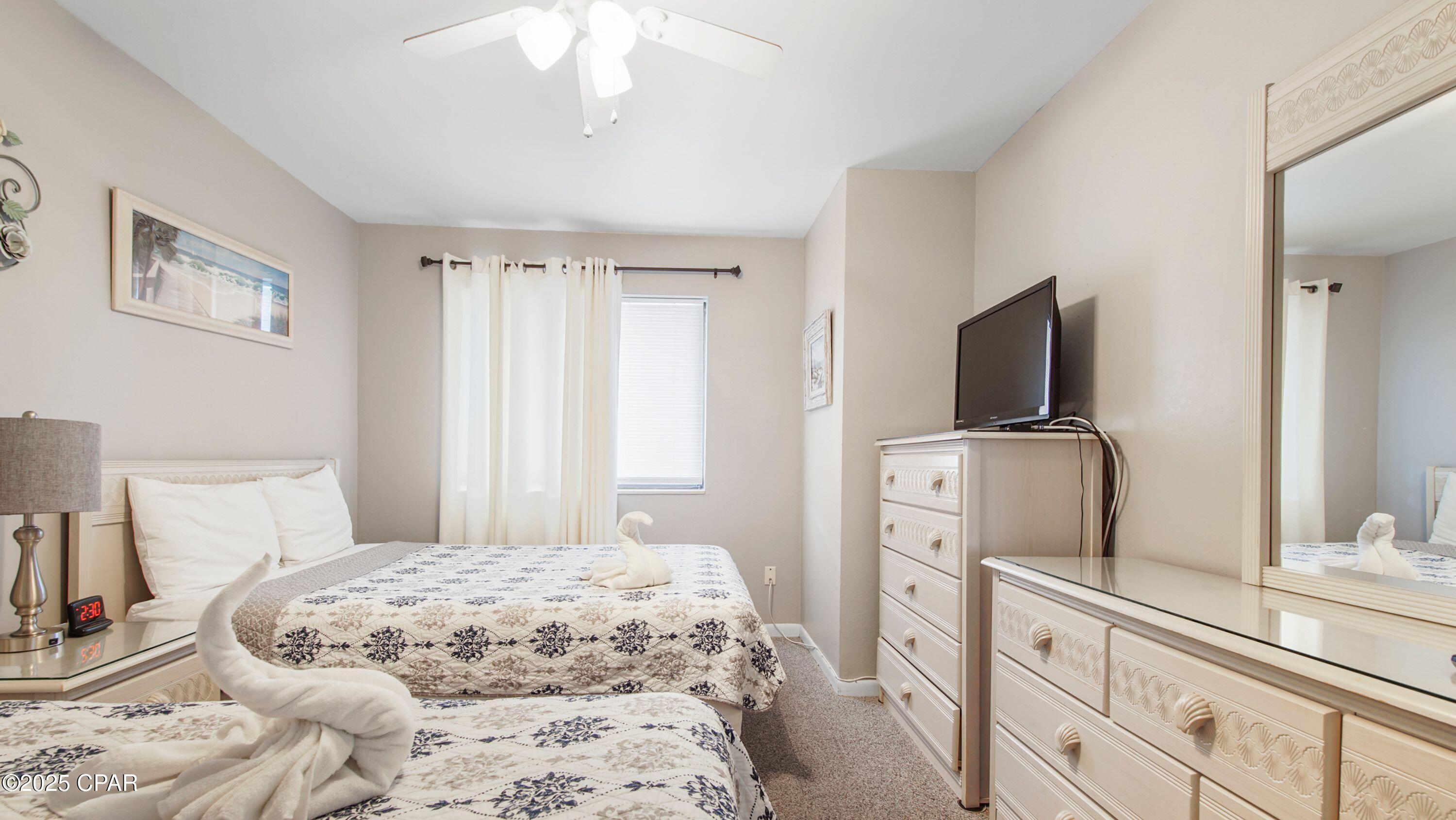 Image 11 For 8610 Surf Drive 205b