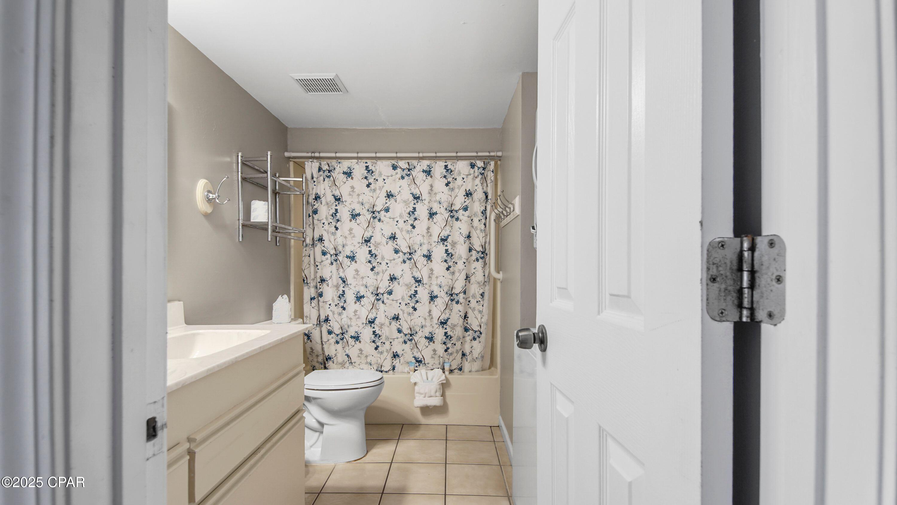 Image 13 For 8610 Surf Drive 205b